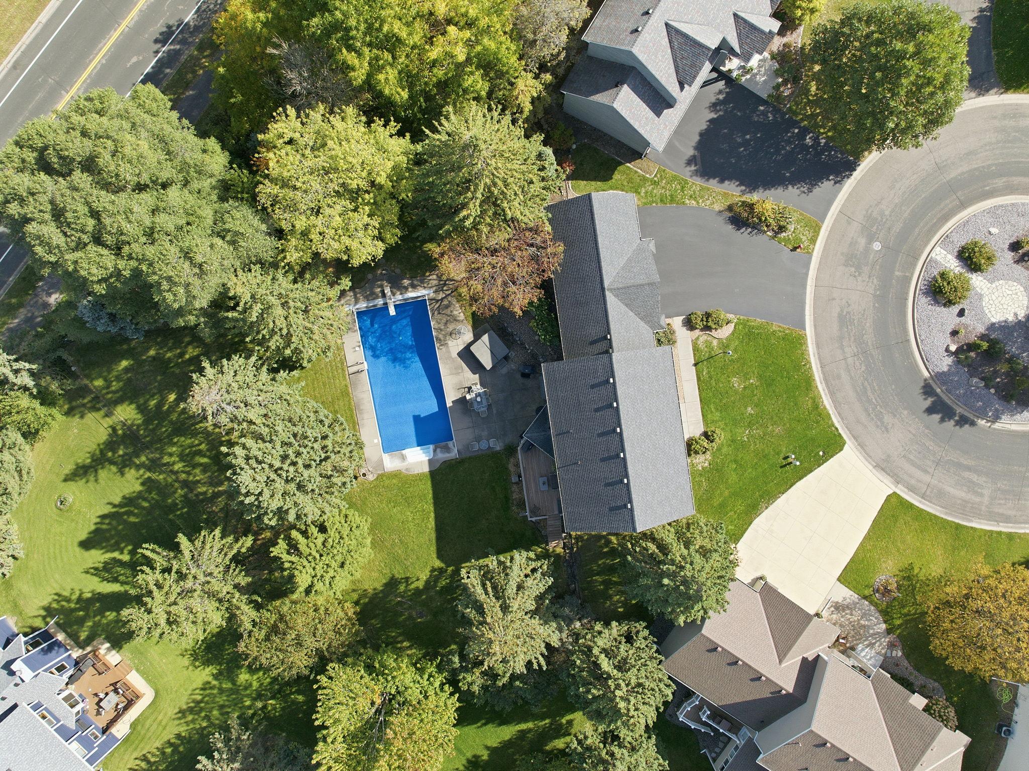 View of Residential at 1533 Wexford Court, Eagan MN 55122, Eagan (45 of 52) - Mike Wilen | Minnesota Team Real Estate