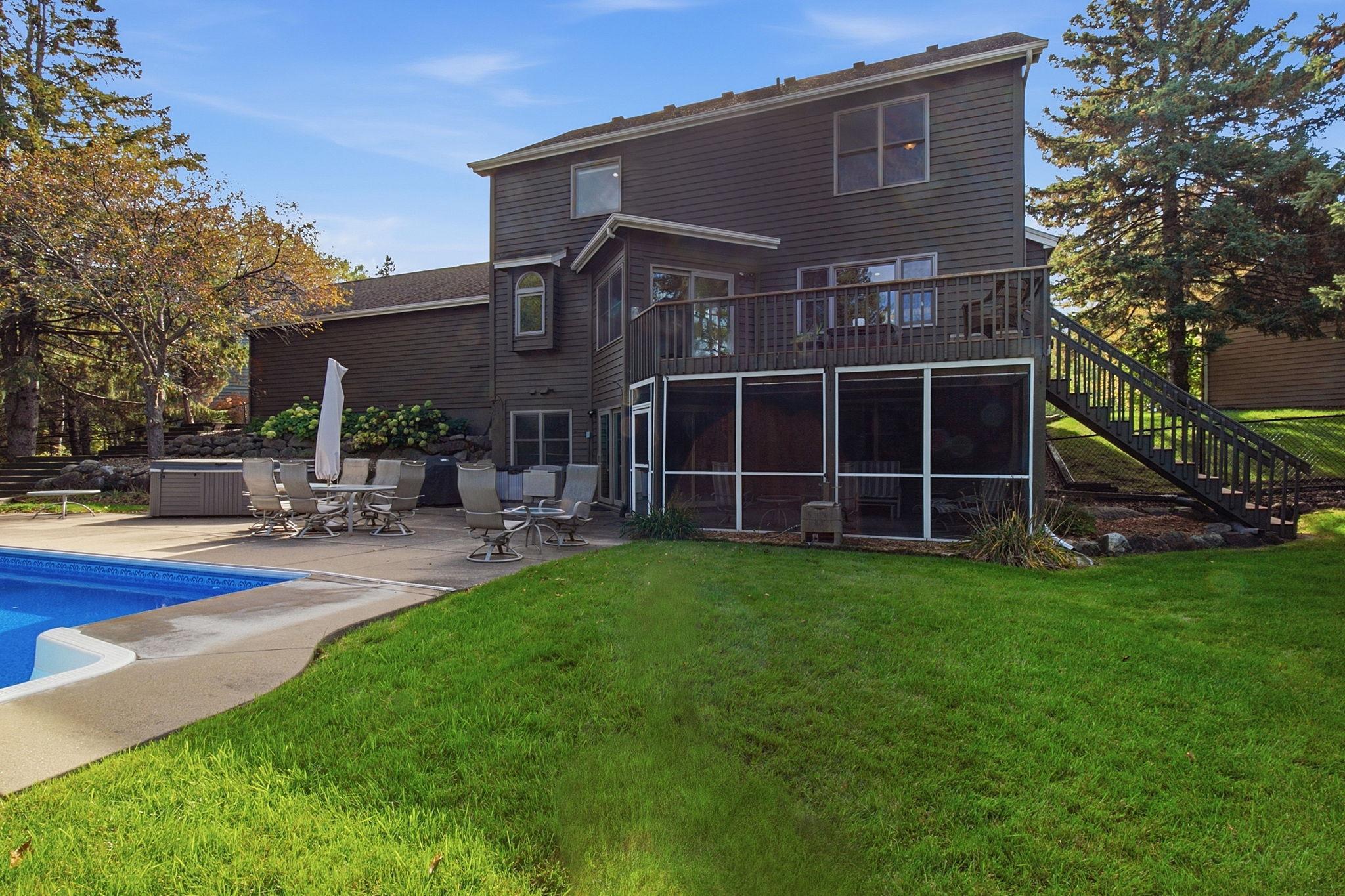 View of Residential at 1533 Wexford Court, Eagan MN 55122, Eagan (42 of 52) - Mike Wilen | Minnesota Team Real Estate
