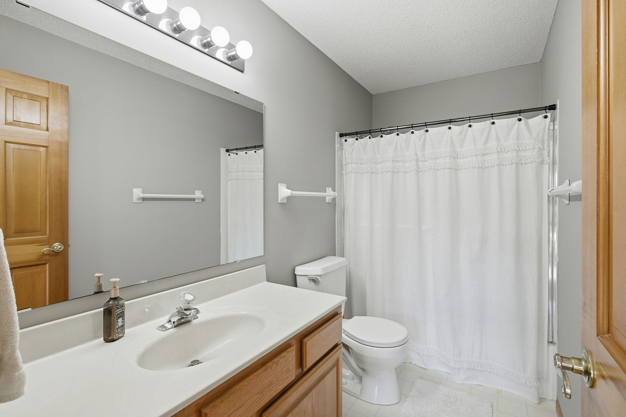 View of Residential at 1533 Wexford Court, Eagan MN 55122, Eagan (31 of 52) - Mike Wilen | Minnesota Team Real Estate