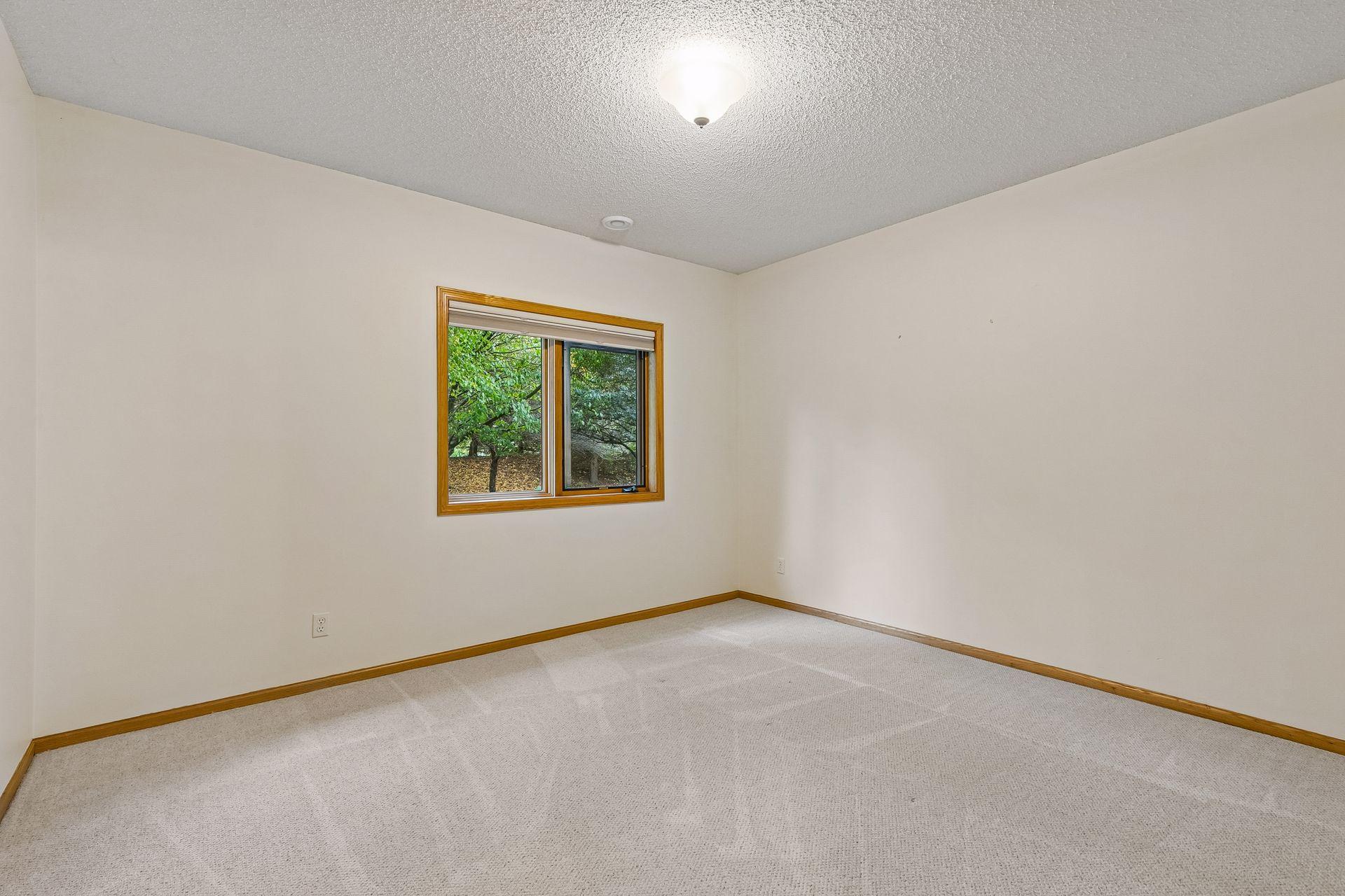 View of Residential at 13028 Garvin Brook Lane, Apple Valley MN 55124, Apple Valley (26 of 32) - Mike Wilen | Minnesota Team Real Estate