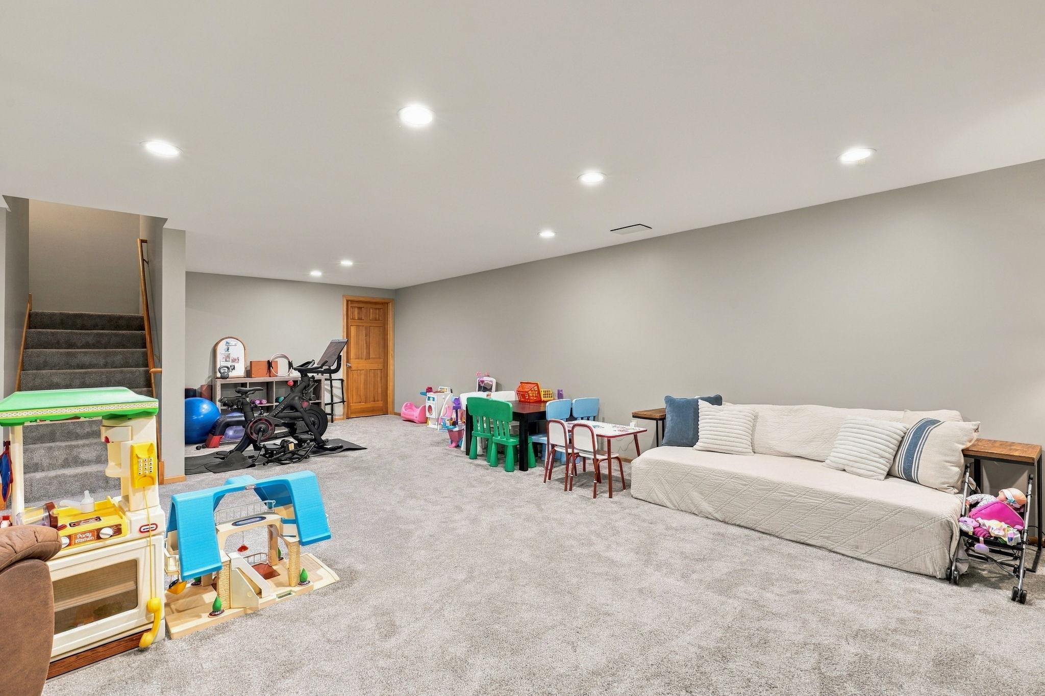 View of Residential at 16130 39th Place, Plymouth MN 55446, Plymouth (62 of 72) - Mike Wilen | Minnesota Team Real Estate