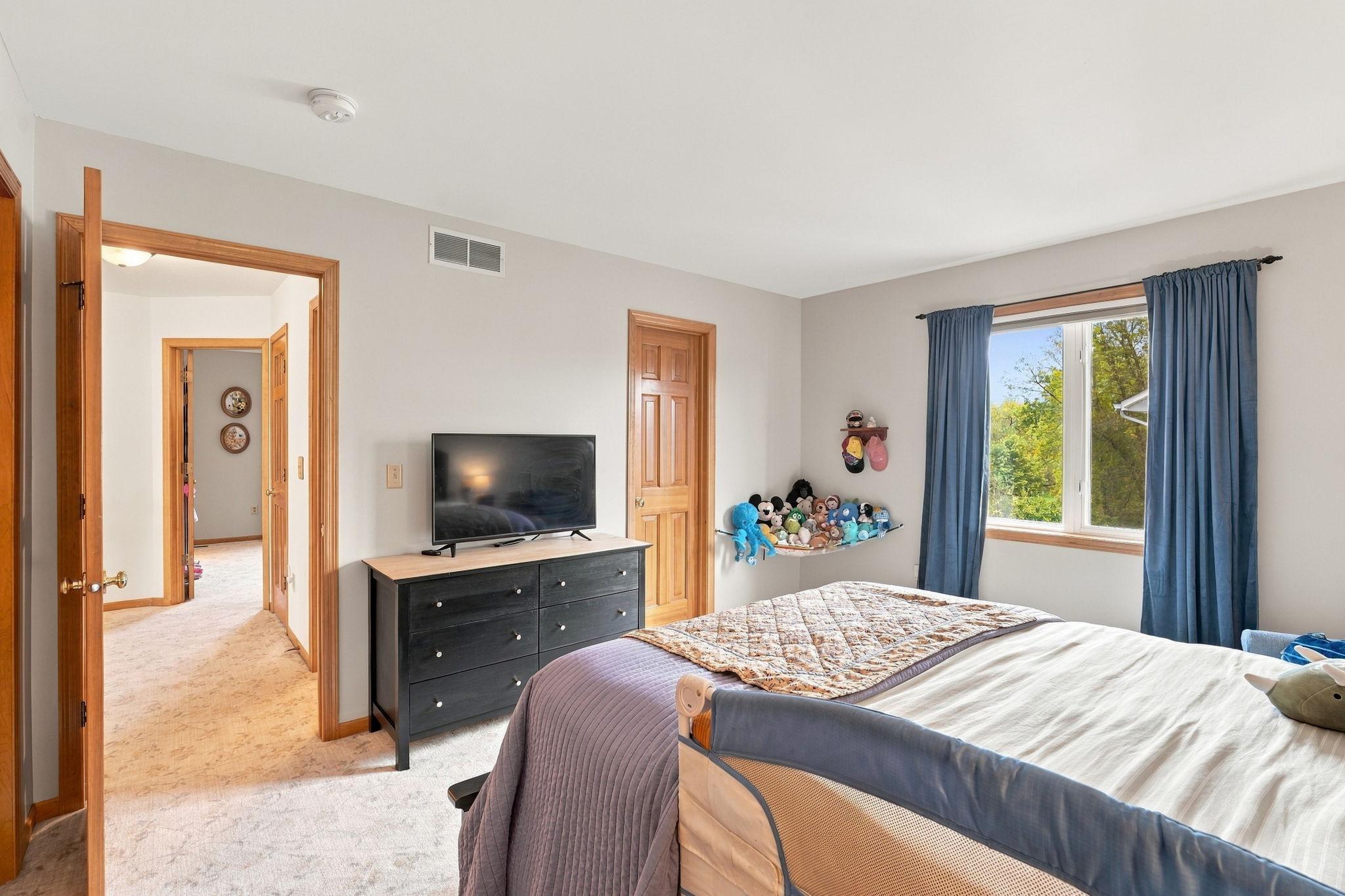 View of Residential at 16130 39th Place, Plymouth MN 55446, Plymouth (55 of 72) - Mike Wilen | Minnesota Team Real Estate