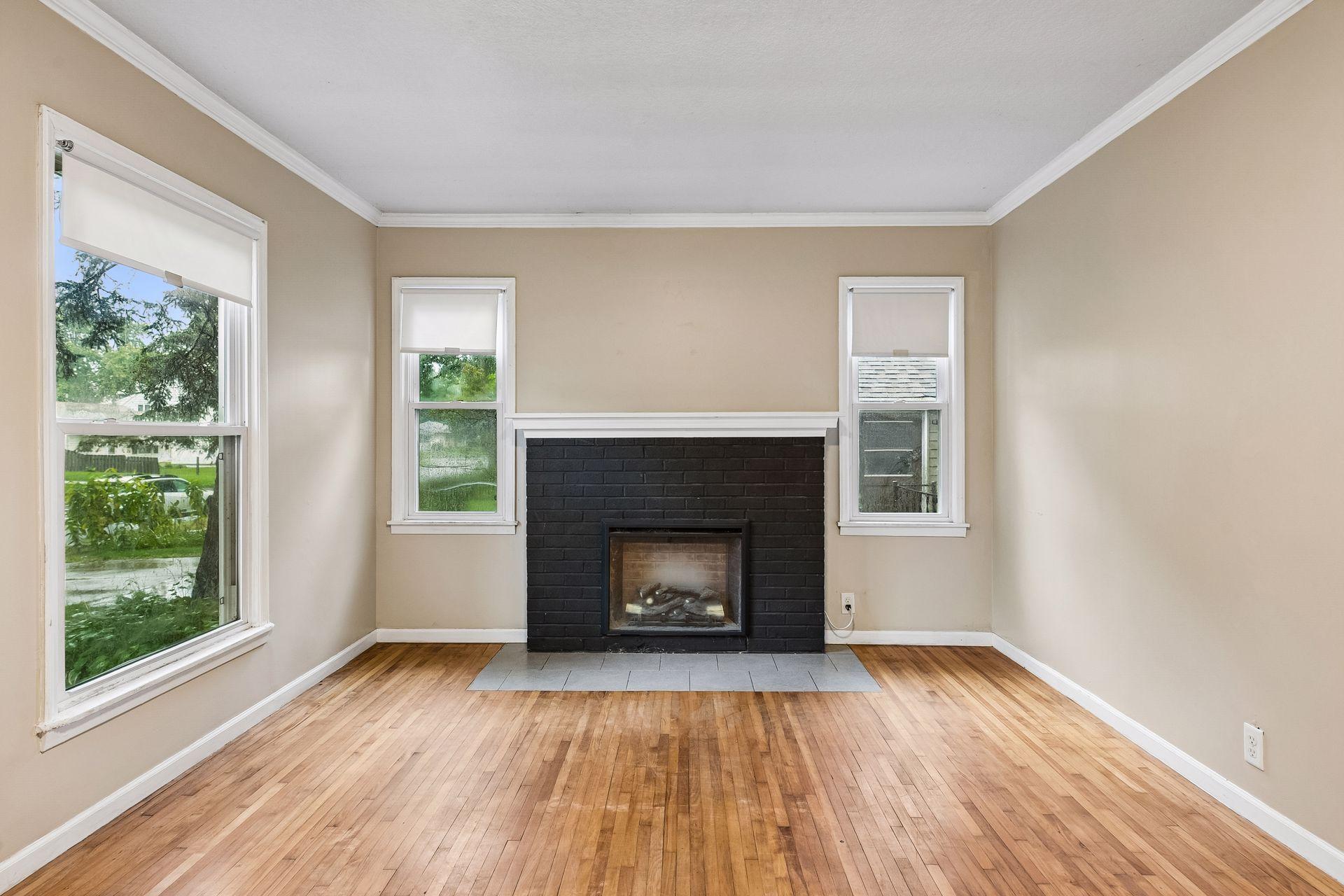 View of Residential at 7526 3rd Avenue, Richfield MN 55423, Richfield (4 of 27) - Mike Wilen | Minnesota Team Real Estate