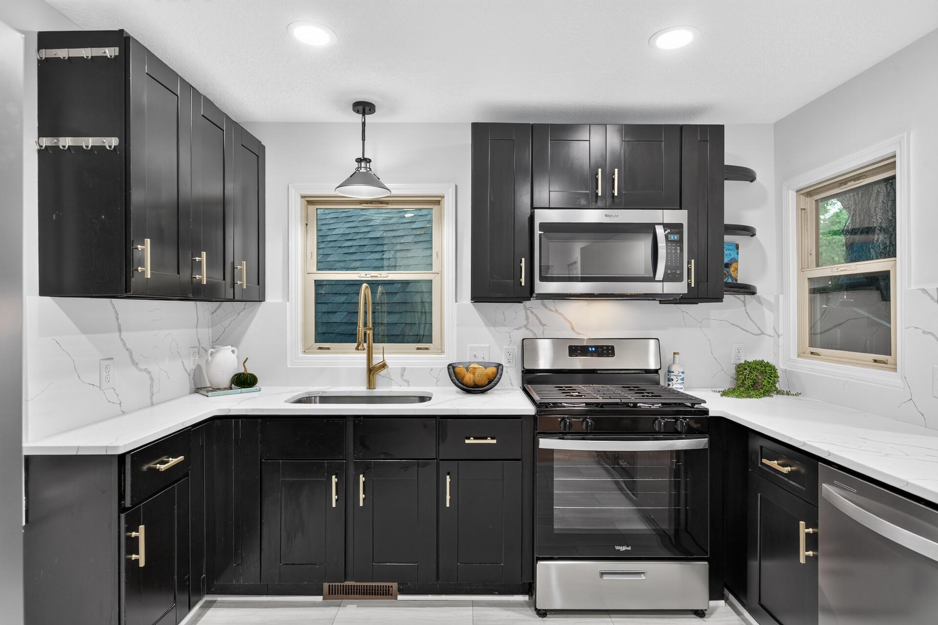 View of Residential at 5261 Twin Lake Boulevard, Brooklyn Center MN 55429, Brooklyn Center (12 of 52) - Mike Wilen | Minnesota Team Real Estate