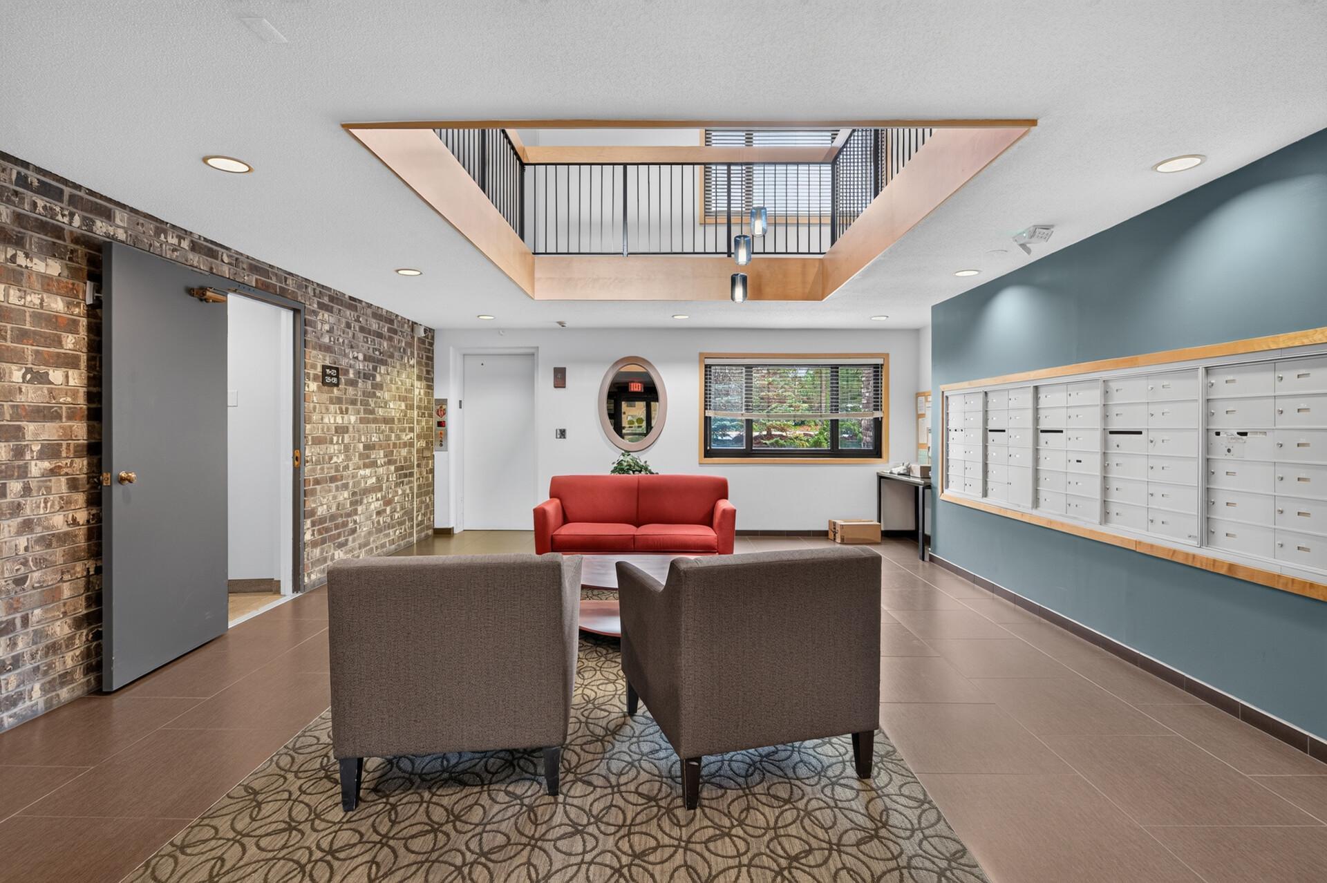 View of Residential at 4100 Parklawn Avenue #104, Edina MN 55435, Edina (19 of 23) - Mike Wilen | Minnesota Team Real Estate