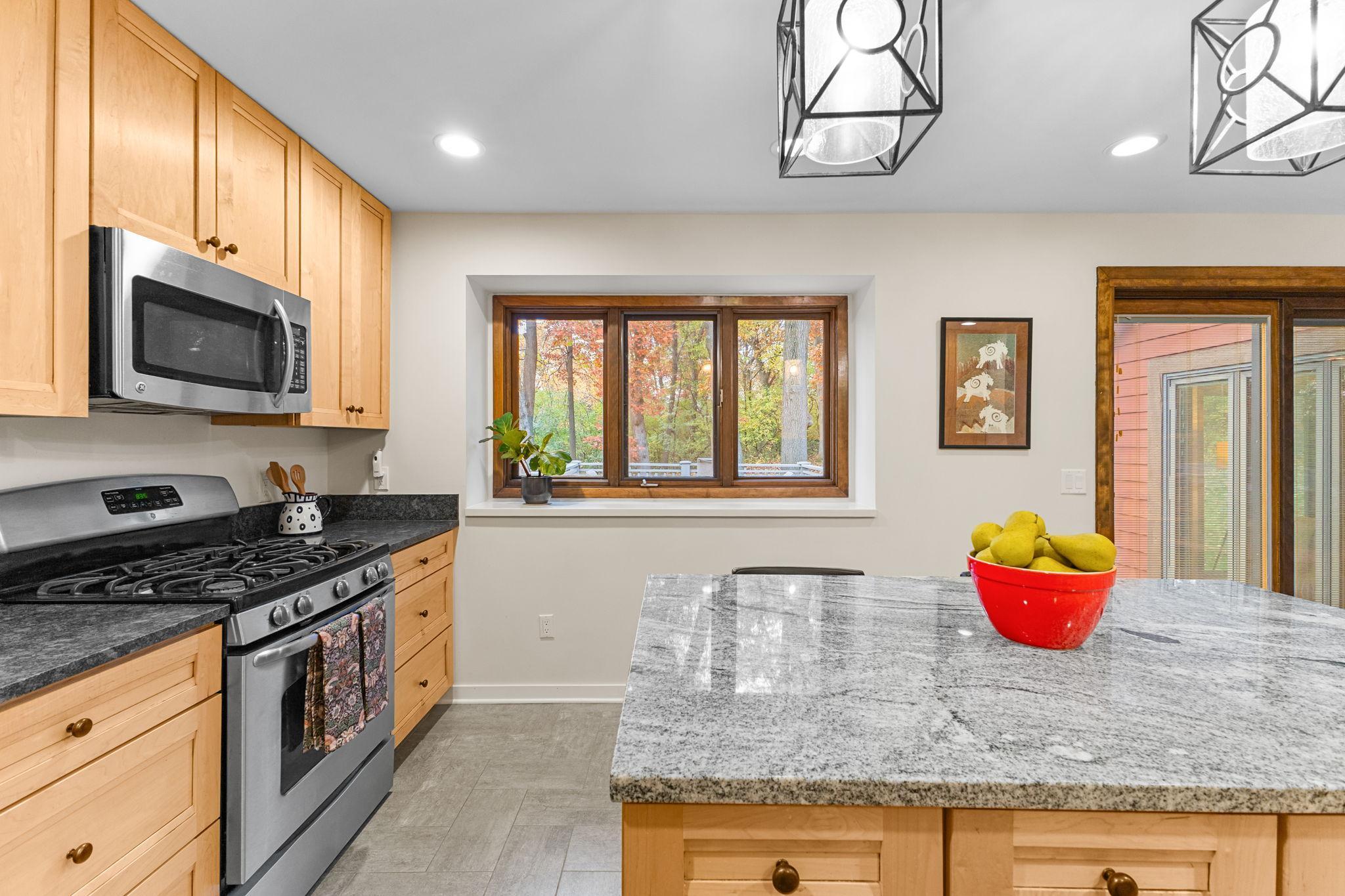 View of Residential at 73 Deer Hills Court, North Oaks MN 55127, North Oaks (28 of 64) - Mike Wilen | Minnesota Team Real Estate