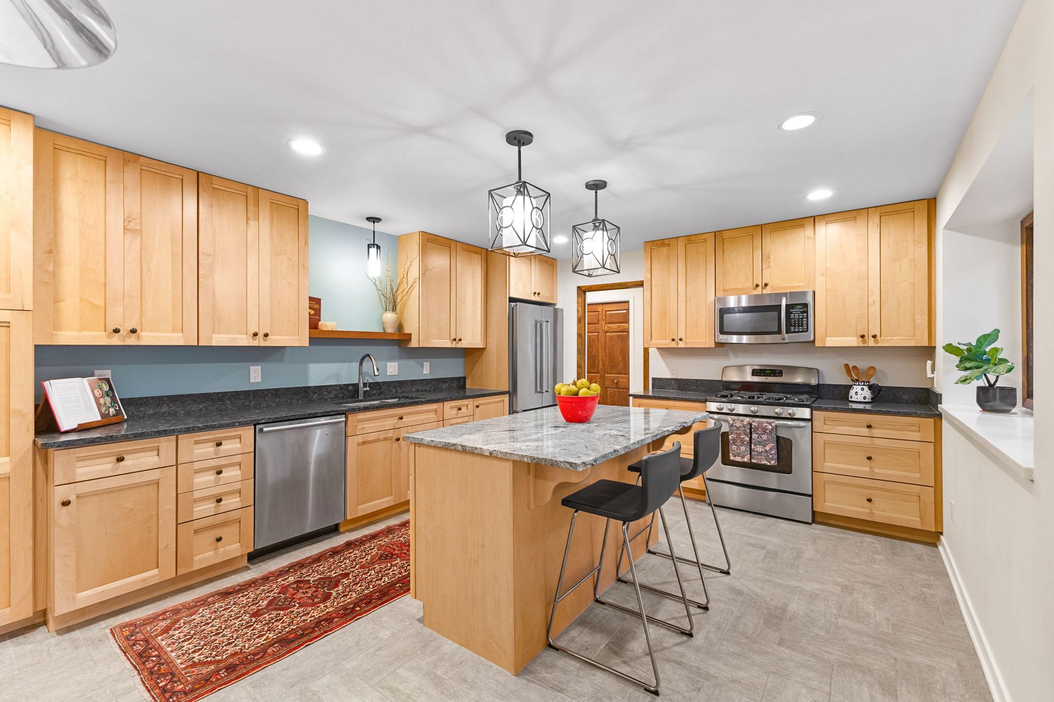 View of Residential at 73 Deer Hills Court, North Oaks MN 55127, North Oaks (20 of 64) - Mike Wilen | Minnesota Team Real Estate