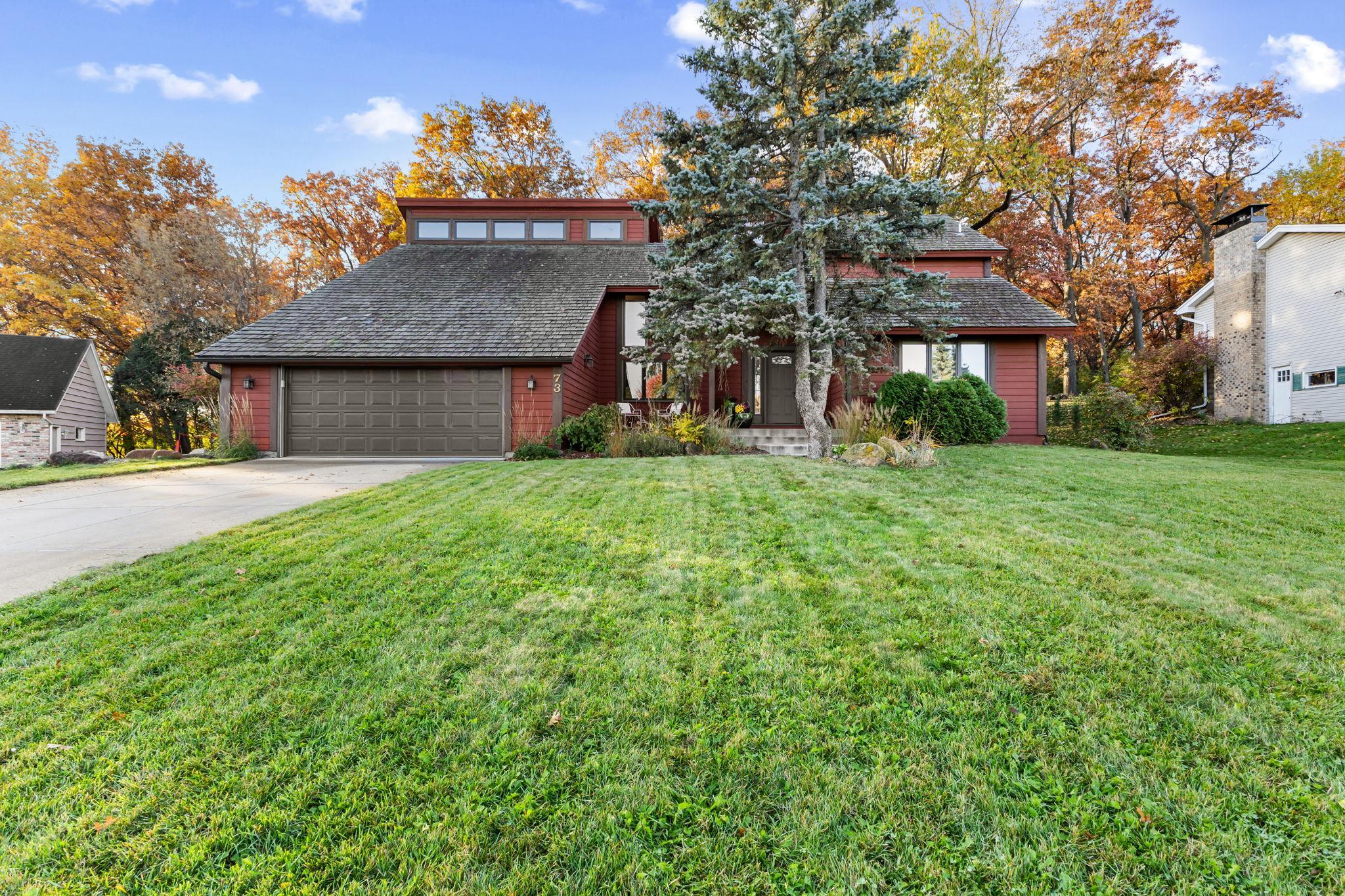 View of Single Family at 73 Deer Hills Court, North Oaks - Mike Wilen | Minnesota Team Real Estate