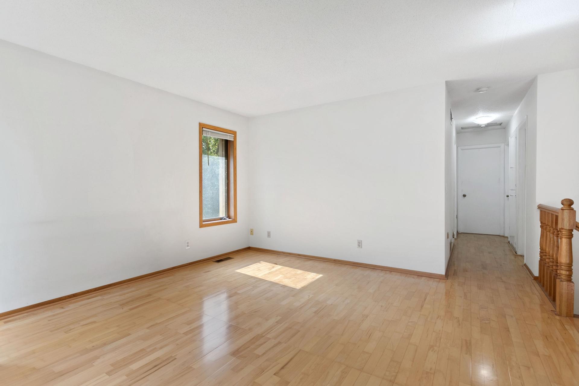 View of Residential at 2764 Southlawn Drive, Maplewood MN 55109, Maplewood (8 of 25) - Mike Wilen | Minnesota Team Real Estate