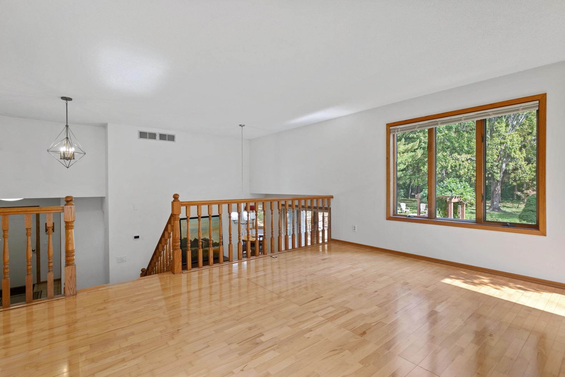 View of Residential at 2764 Southlawn Drive, Maplewood MN 55109, Maplewood (6 of 25) - Mike Wilen | Minnesota Team Real Estate