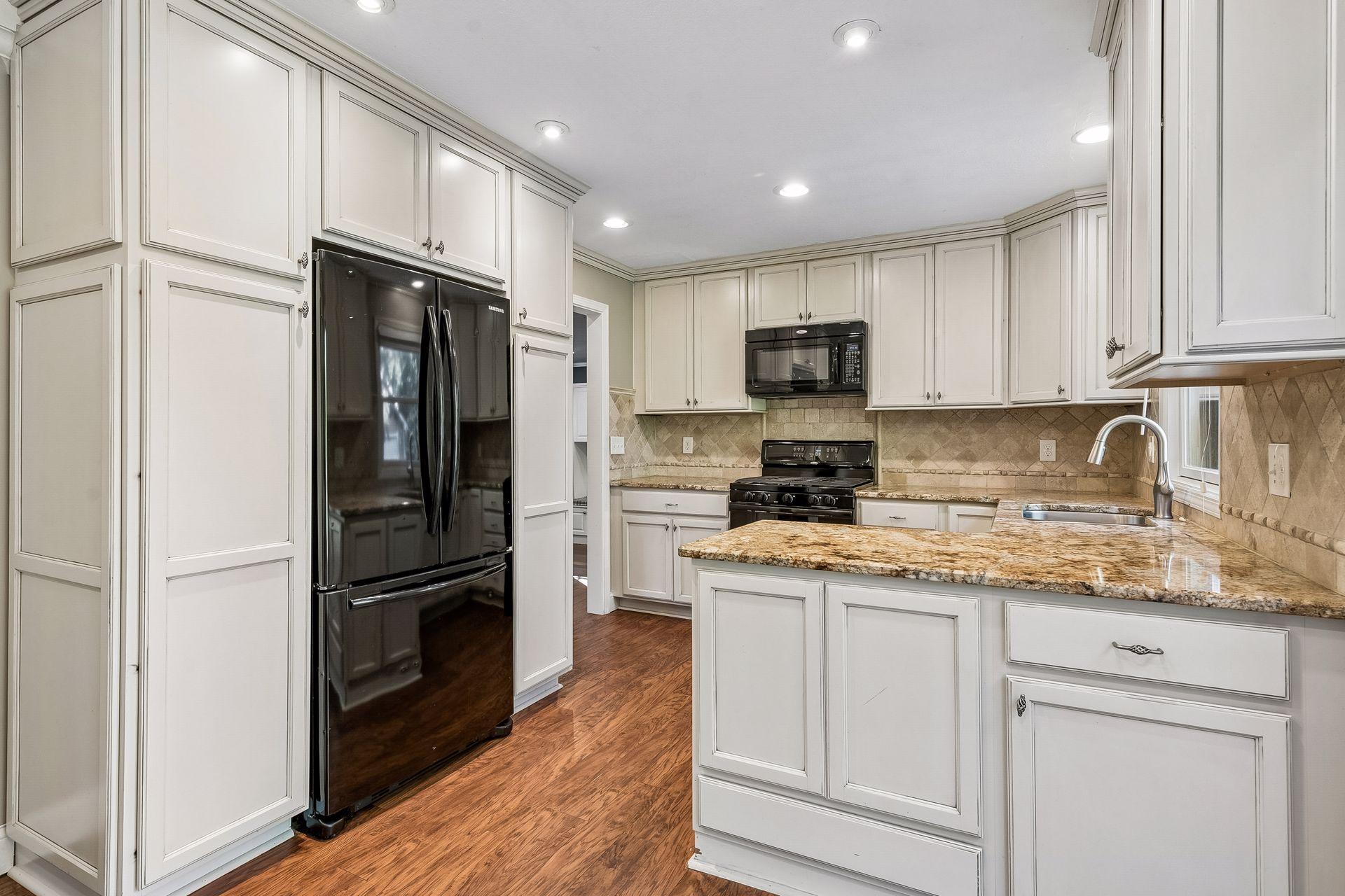 View of Residential at 308 Monroe Avenue, Edina MN 55343, Edina (5 of 32) - Mike Wilen | Minnesota Team Real Estate