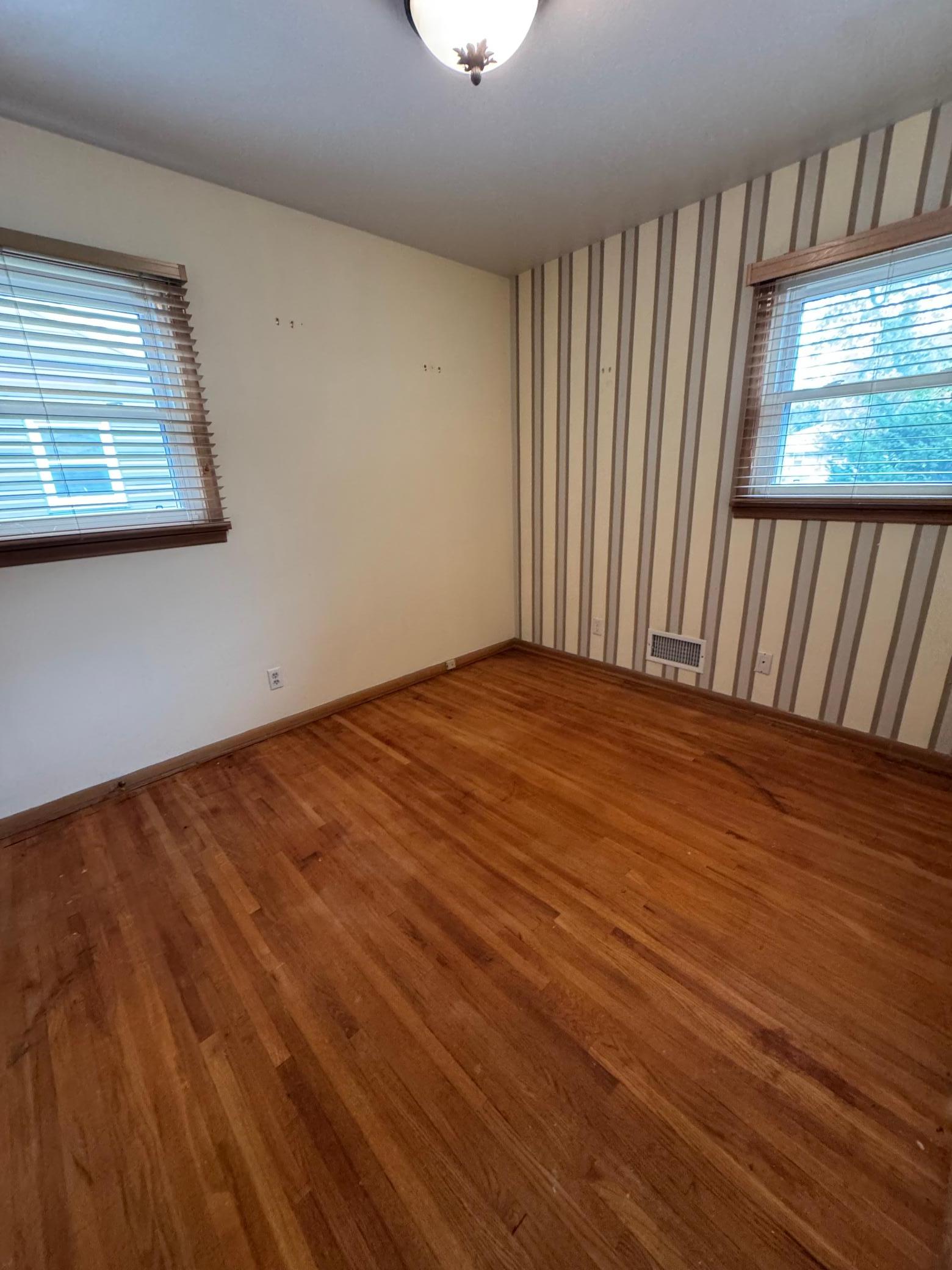 View of Residential at 4906 Thomas Avenue, Minneapolis MN 55430, Minneapolis (17 of 31) - Mike Wilen | Minnesota Team Real Estate
