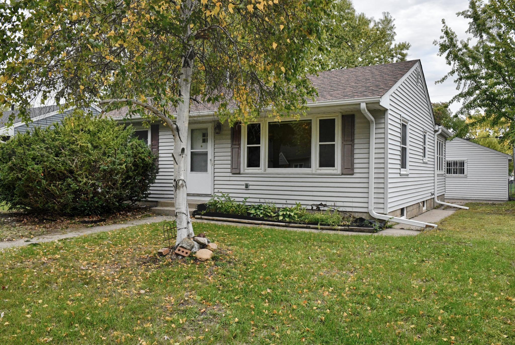 View of Residential at 4906 Thomas Avenue, Minneapolis MN 55430, Minneapolis (3 of 31) - Mike Wilen | Minnesota Team Real Estate