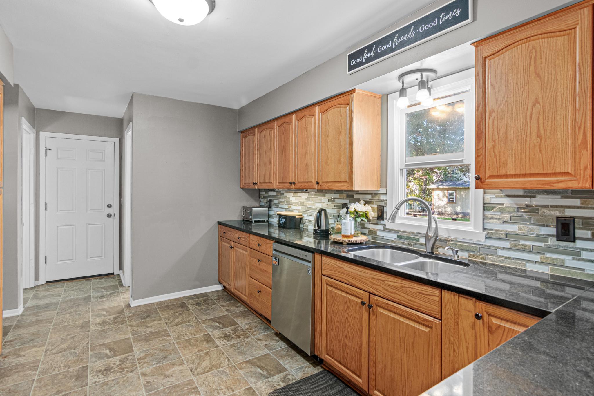View of Residential at 2357 Beam Avenue, Maplewood MN 55109, Maplewood (9 of 44) - Mike Wilen | Minnesota Team Real Estate