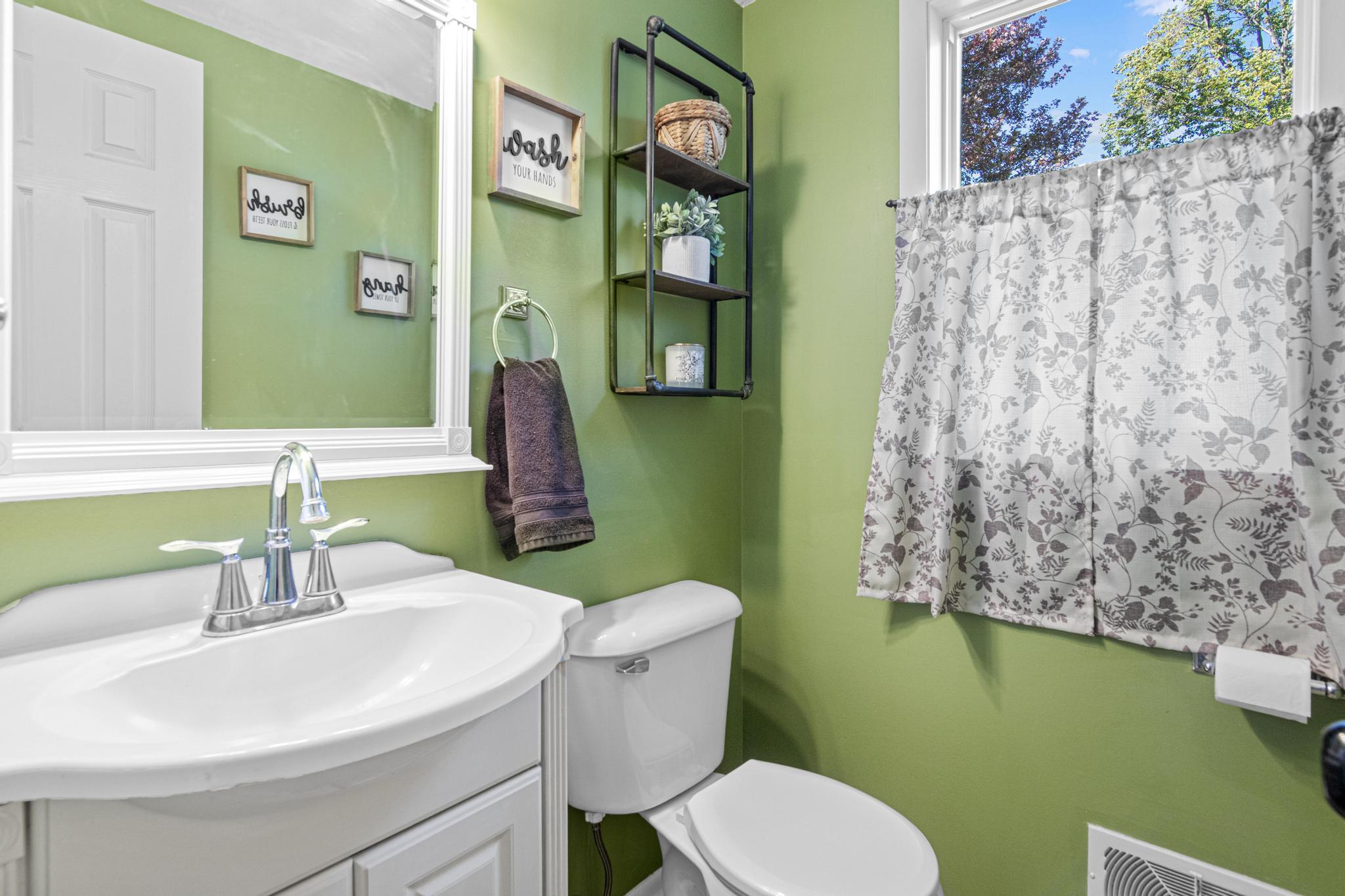 View of Residential at 2357 Beam Avenue, Maplewood MN 55109, Maplewood (26 of 44) - Mike Wilen | Minnesota Team Real Estate