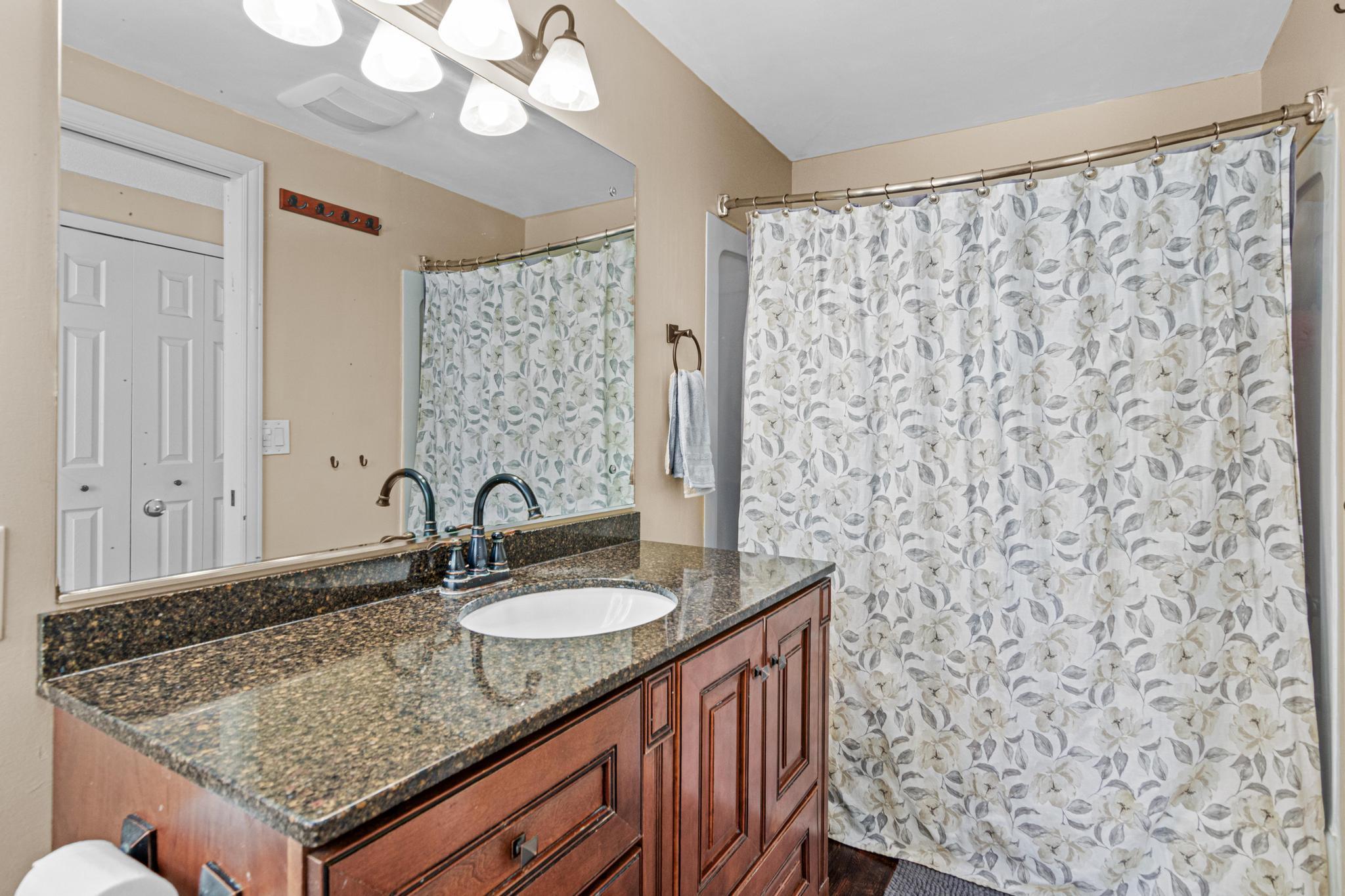 View of Residential at 2357 Beam Avenue, Maplewood MN 55109, Maplewood (32 of 44) - Mike Wilen | Minnesota Team Real Estate