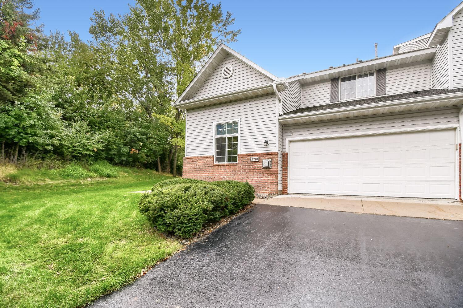View of (TH) Side x Side at 3710 Vermilion Court, Eagan - Mike Wilen | Minnesota Team Real Estate