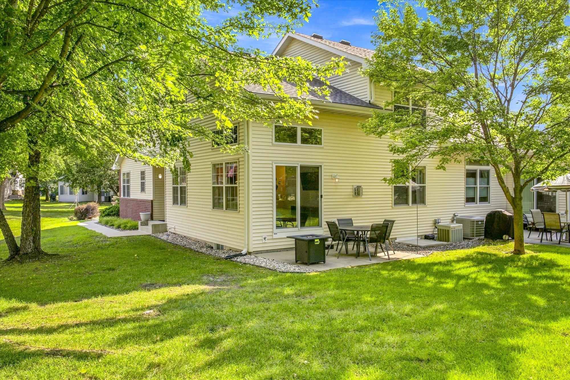 View of Residential at 2442 Autumn Ridge Court, Chanhassen MN 55317, Chanhassen (39 of 43) - Mike Wilen | Minnesota Team Real Estate
