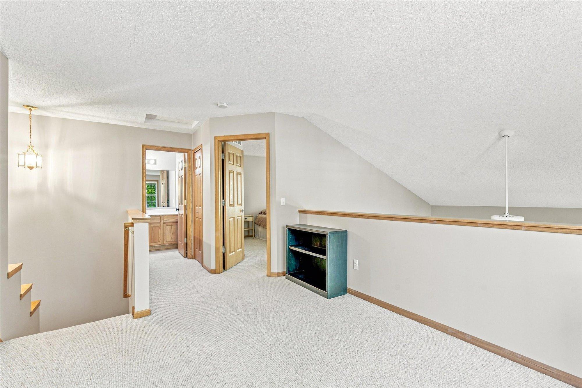 View of Residential at 2442 Autumn Ridge Court, Chanhassen MN 55317, Chanhassen (26 of 43) - Mike Wilen | Minnesota Team Real Estate