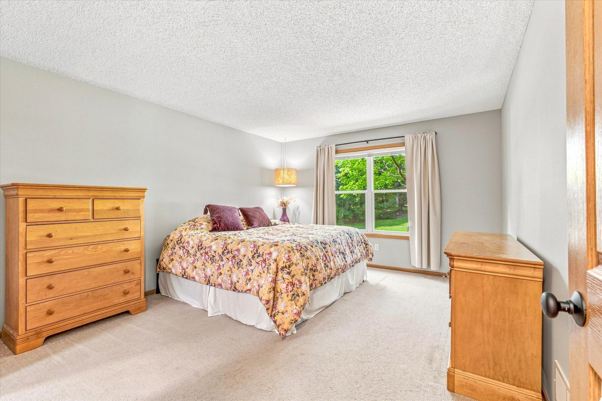 View of Residential at 2442 Autumn Ridge Court, Chanhassen MN 55317, Chanhassen (19 of 43) - Mike Wilen | Minnesota Team Real Estate
