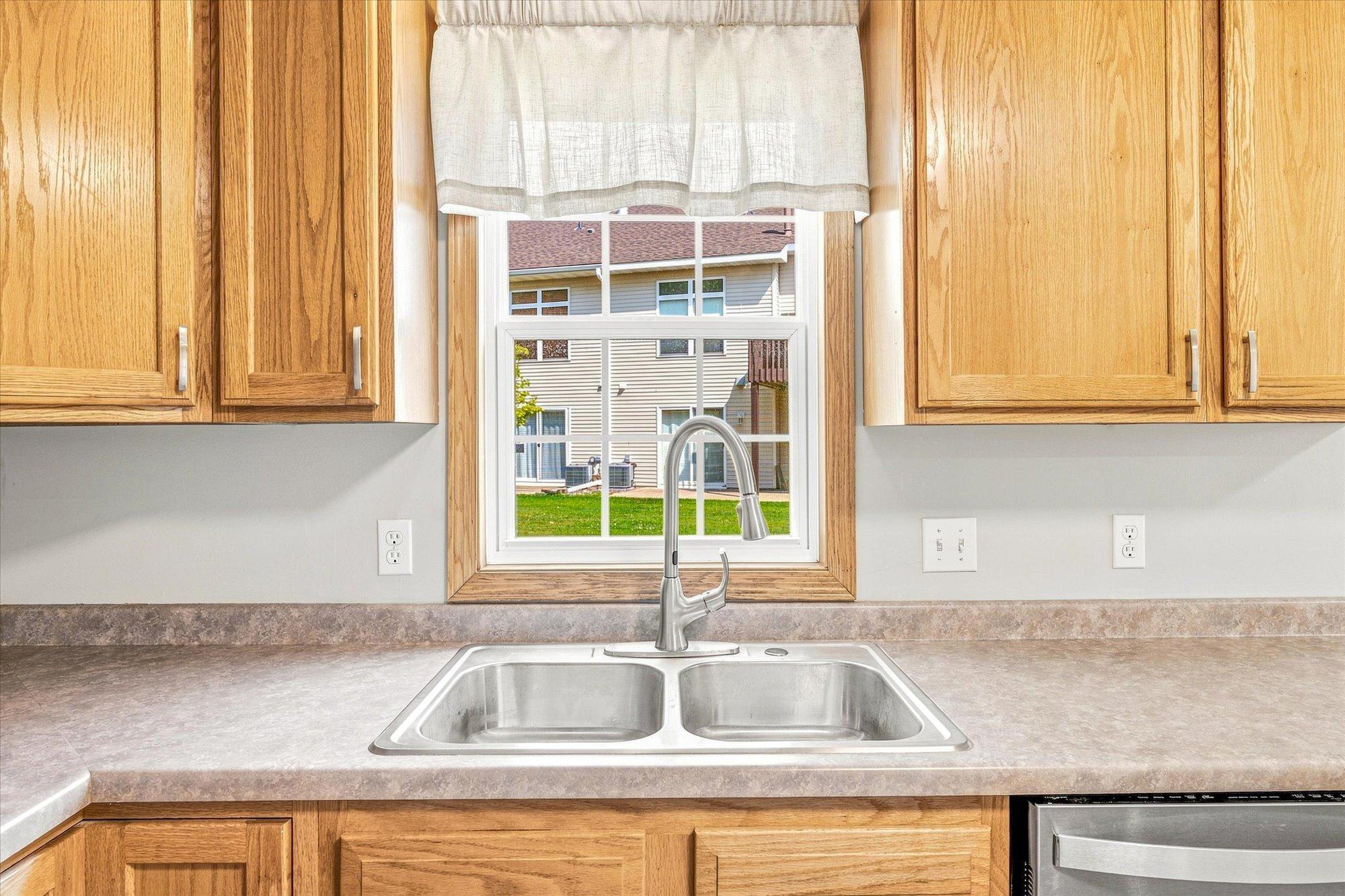 View of Residential at 2442 Autumn Ridge Court, Chanhassen MN 55317, Chanhassen (15 of 43) - Mike Wilen | Minnesota Team Real Estate