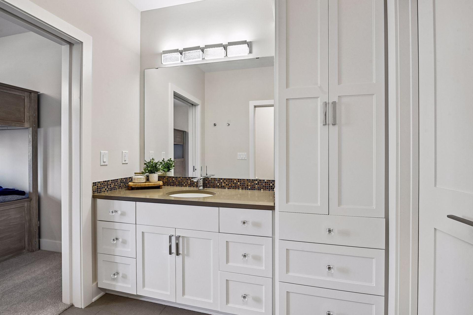 View of Residential at 875 Lake Street #220, Wayzata MN 55391, Wayzata (28 of 64) - Mike Wilen | Minnesota Team Real Estate