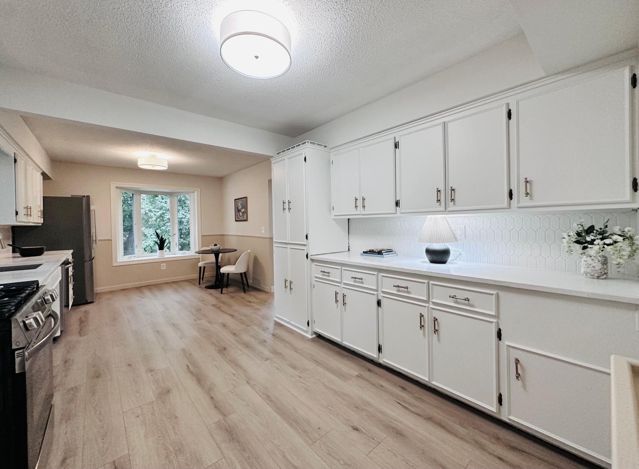 View of Residential at 1864 Carol Lane, West Saint Paul MN 55118, West Saint Paul (14 of 32) - Mike Wilen | Minnesota Team Real Estate