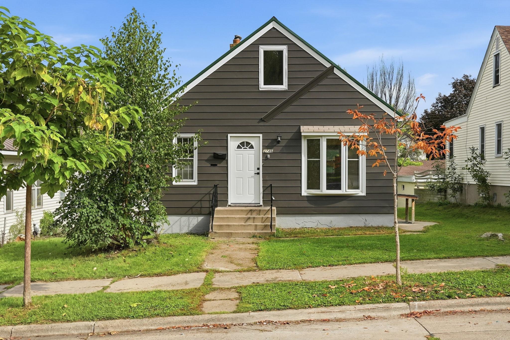 View of Residential at 3746 Russell Avenue, Minneapolis MN 55412, Minneapolis (2 of 60) - Mike Wilen | Minnesota Team Real Estate