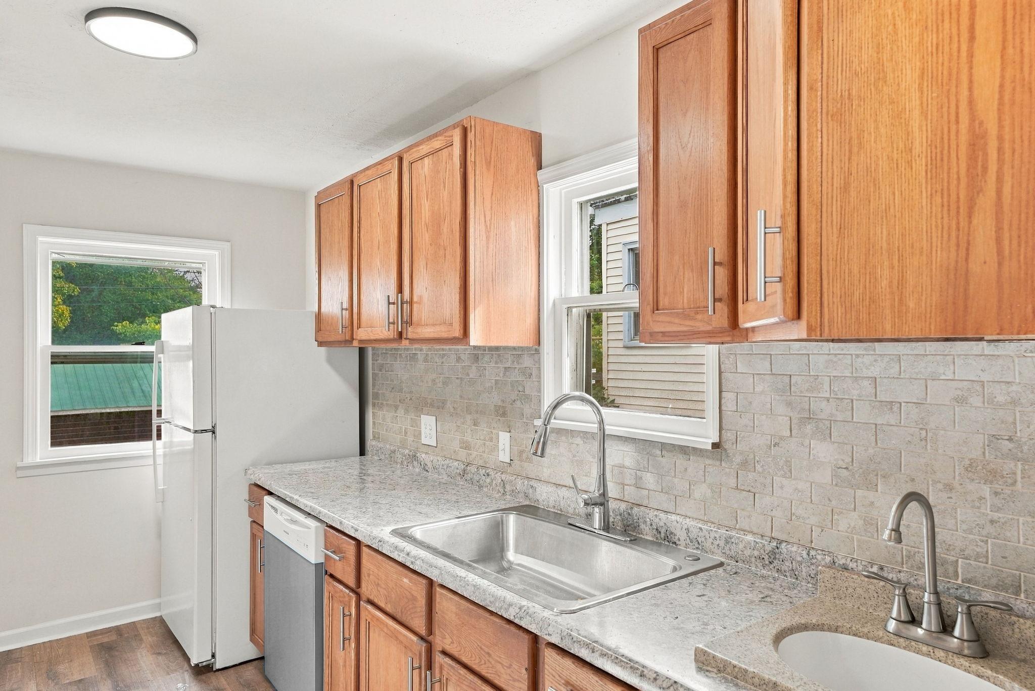 View of Residential at 3746 Russell Avenue, Minneapolis MN 55412, Minneapolis (22 of 60) - Mike Wilen | Minnesota Team Real Estate