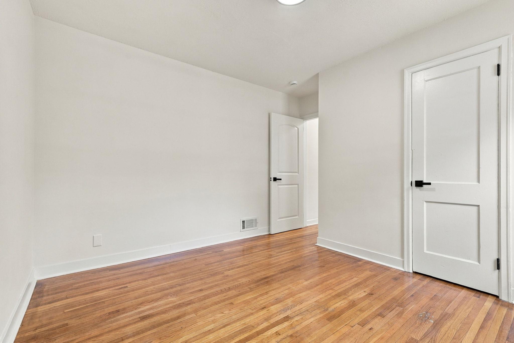 View of Residential at 3746 Russell Avenue, Minneapolis MN 55412, Minneapolis (20 of 60) - Mike Wilen | Minnesota Team Real Estate