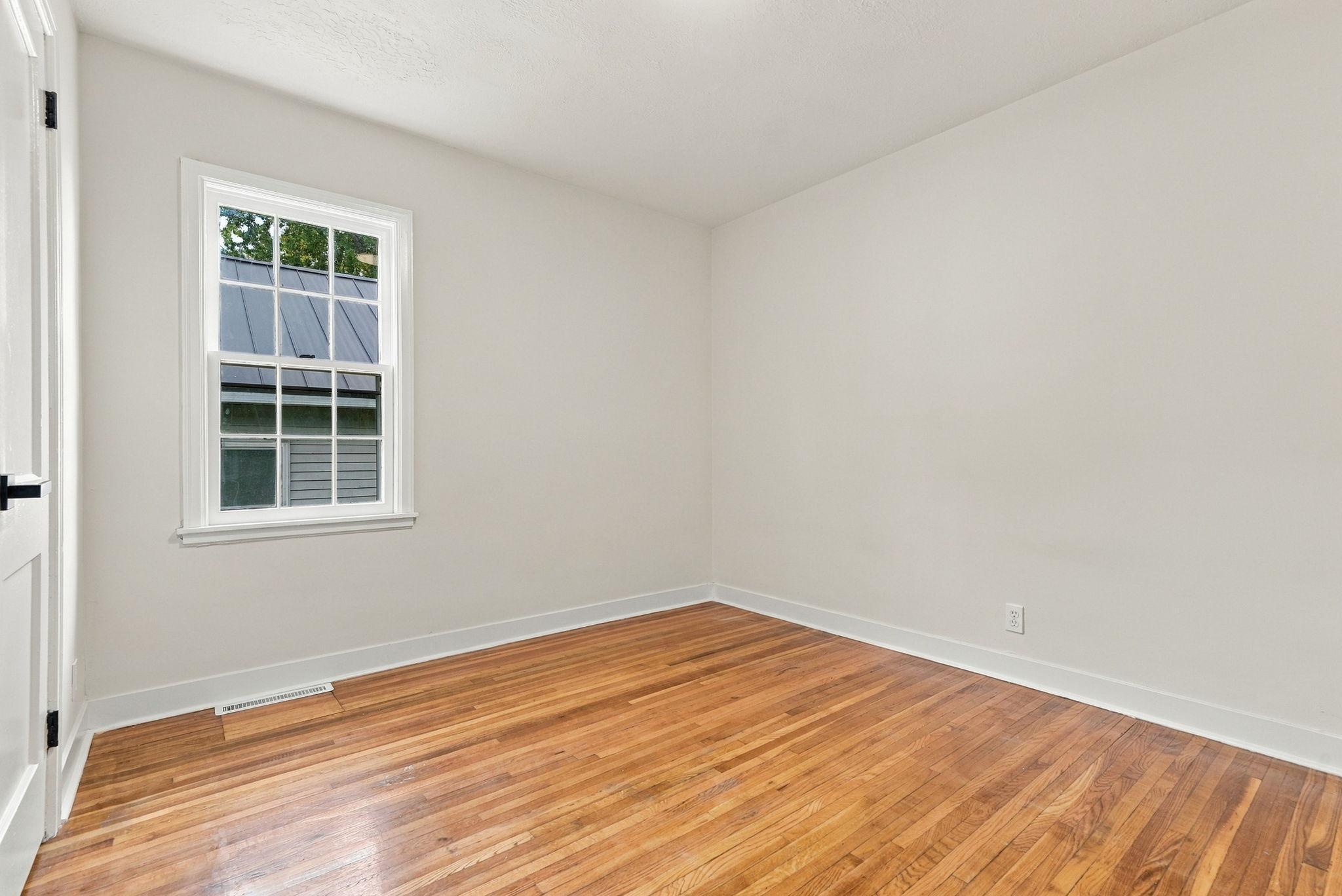 View of Residential at 3746 Russell Avenue, Minneapolis MN 55412, Minneapolis (18 of 60) - Mike Wilen | Minnesota Team Real Estate