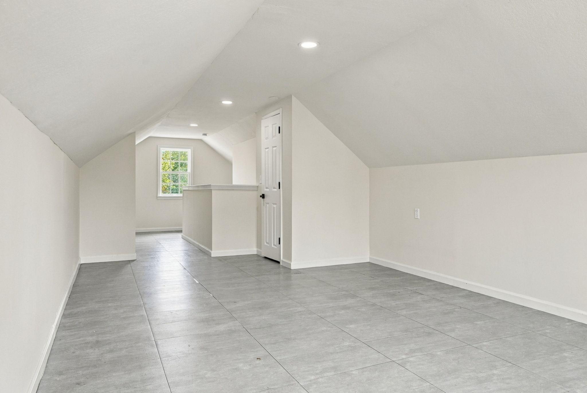 View of Residential at 3746 Russell Avenue, Minneapolis MN 55412, Minneapolis (36 of 60) - Mike Wilen | Minnesota Team Real Estate