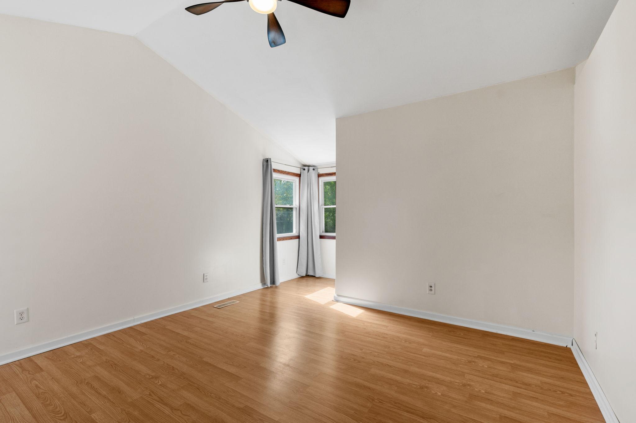 View of Residential at 906 Sherwood Avenue, Saint Paul MN 55106, Saint Paul (40 of 64) - Mike Wilen | Minnesota Team Real Estate