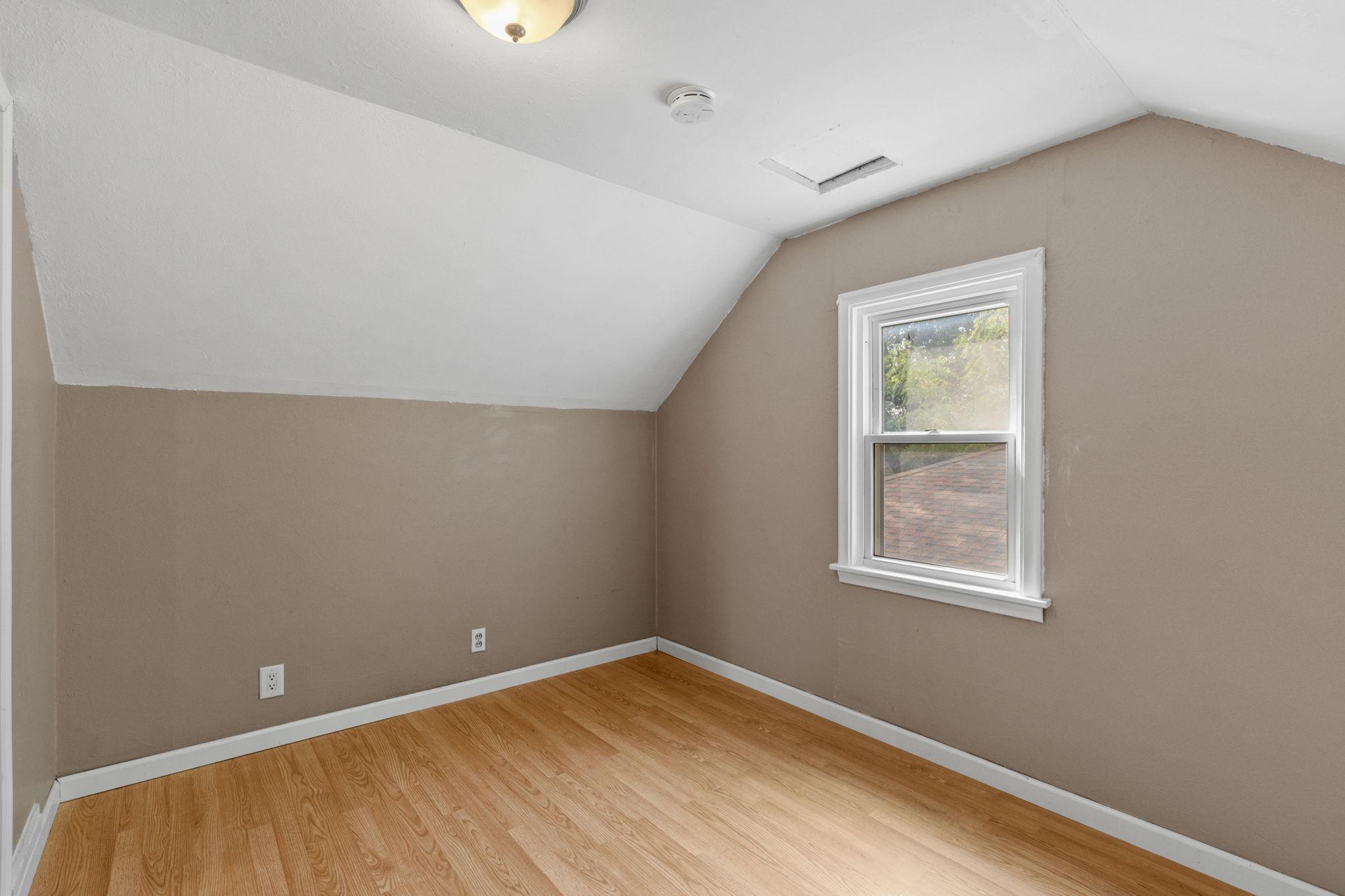 View of Residential at 906 Sherwood Avenue, Saint Paul MN 55106, Saint Paul (33 of 64) - Mike Wilen | Minnesota Team Real Estate