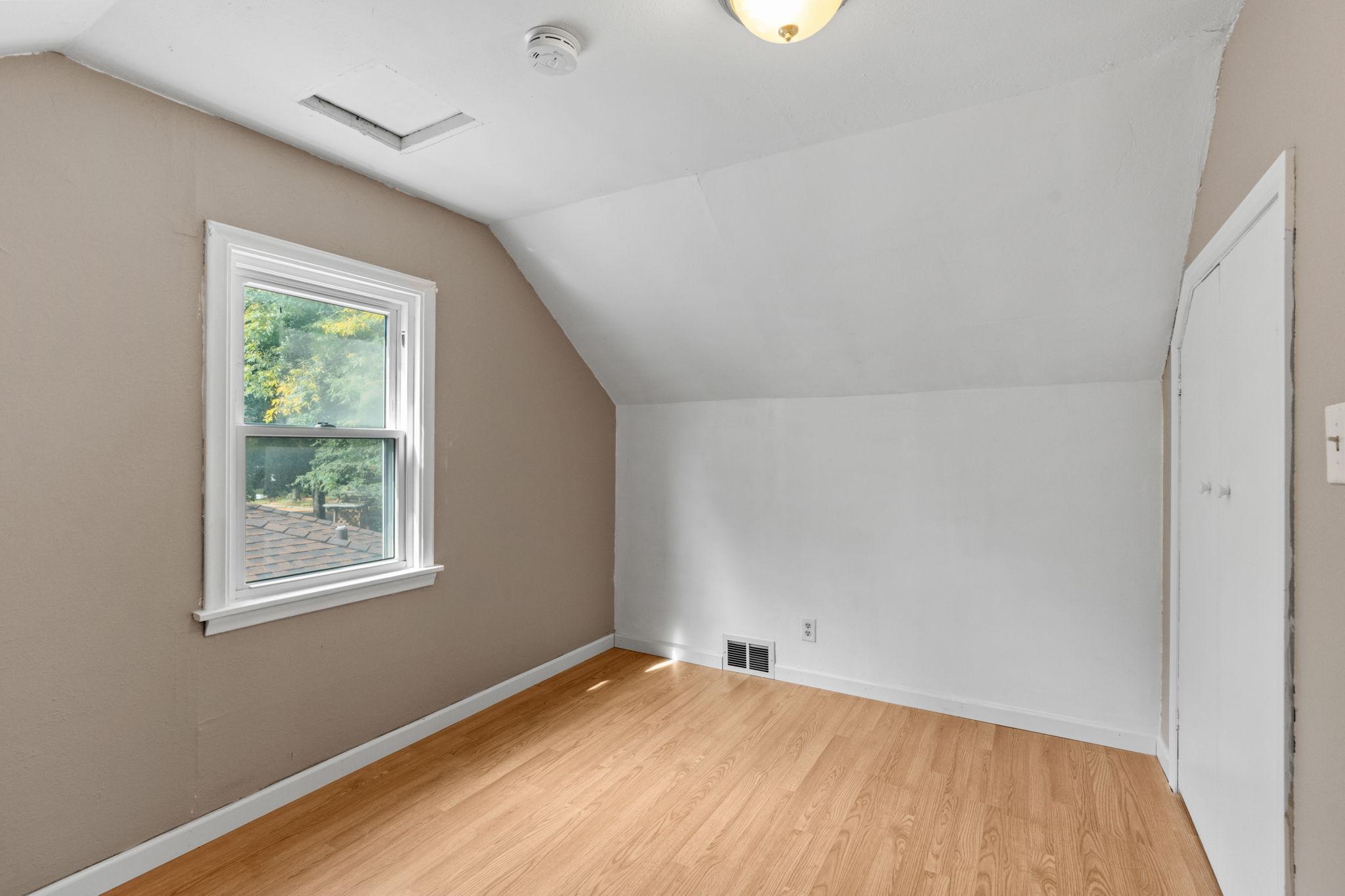 View of Residential at 906 Sherwood Avenue, Saint Paul MN 55106, Saint Paul (32 of 64) - Mike Wilen | Minnesota Team Real Estate