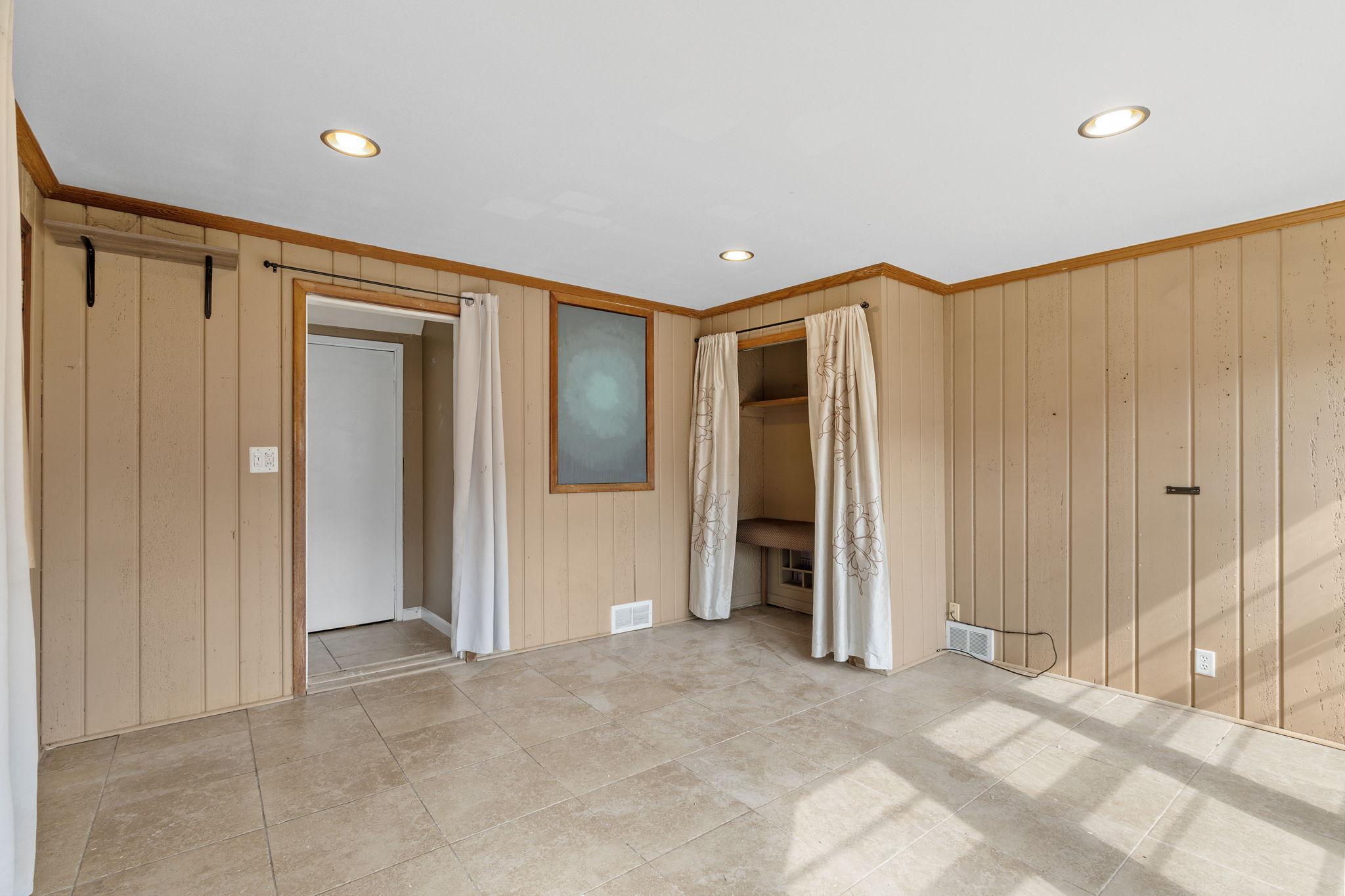 View of Residential at 906 Sherwood Avenue, Saint Paul MN 55106, Saint Paul (26 of 64) - Mike Wilen | Minnesota Team Real Estate