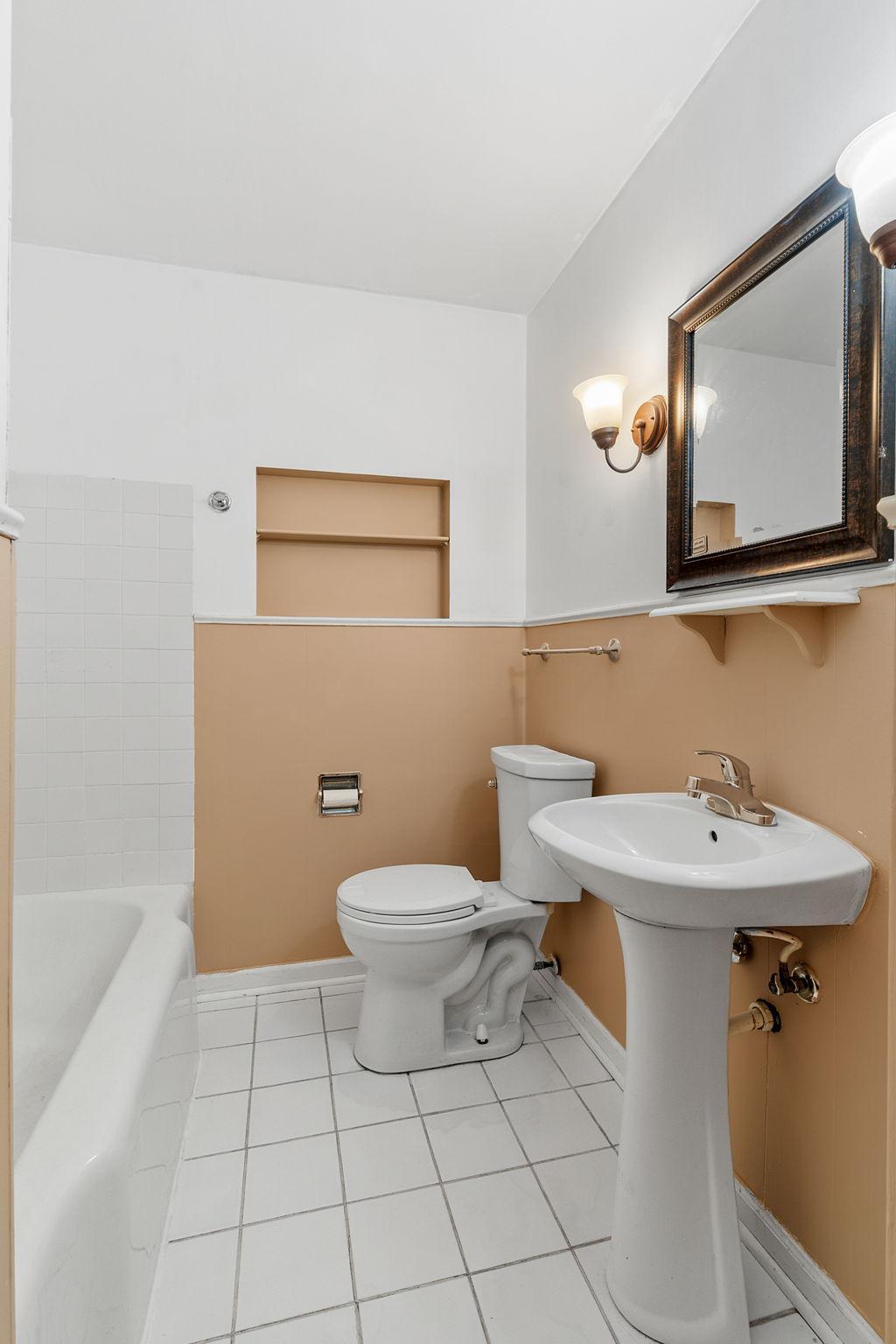 View of Residential at 906 Sherwood Avenue, Saint Paul MN 55106, Saint Paul (24 of 64) - Mike Wilen | Minnesota Team Real Estate