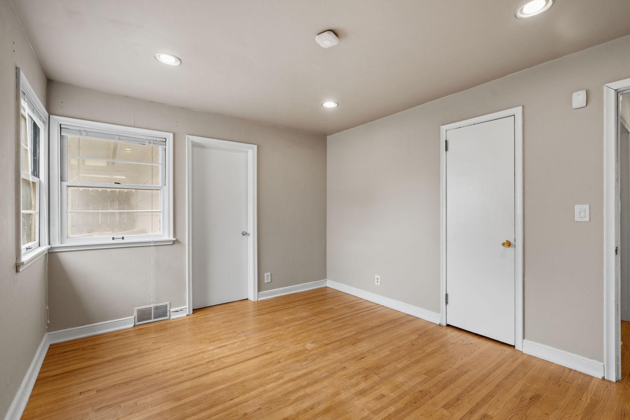 View of Residential at 906 Sherwood Avenue, Saint Paul MN 55106, Saint Paul (19 of 64) - Mike Wilen | Minnesota Team Real Estate