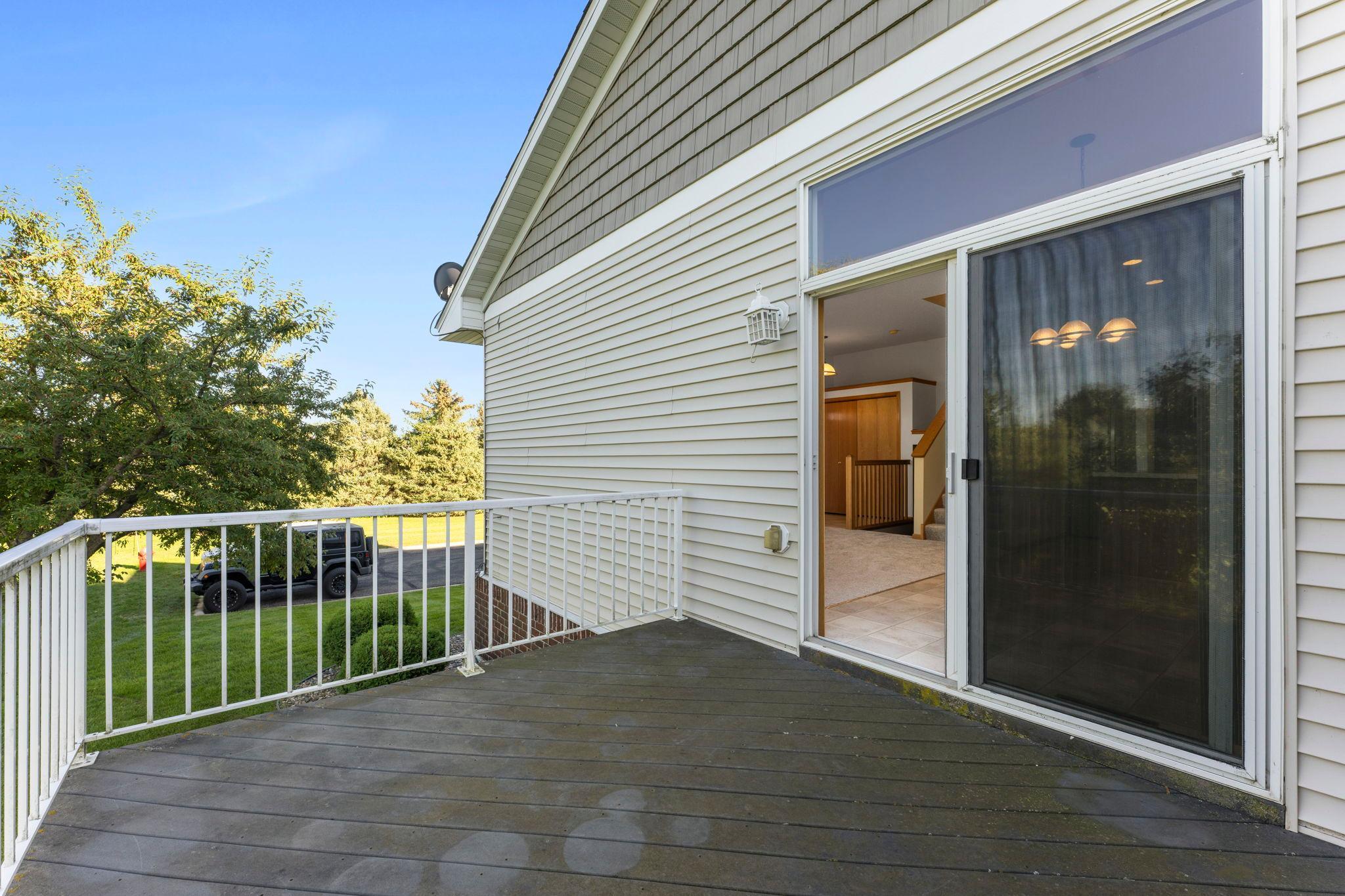 View of Residential at 20676 Hampshire Way, Lakeville MN 55044, Lakeville (8 of 51) - Mike Wilen | Minnesota Team Real Estate