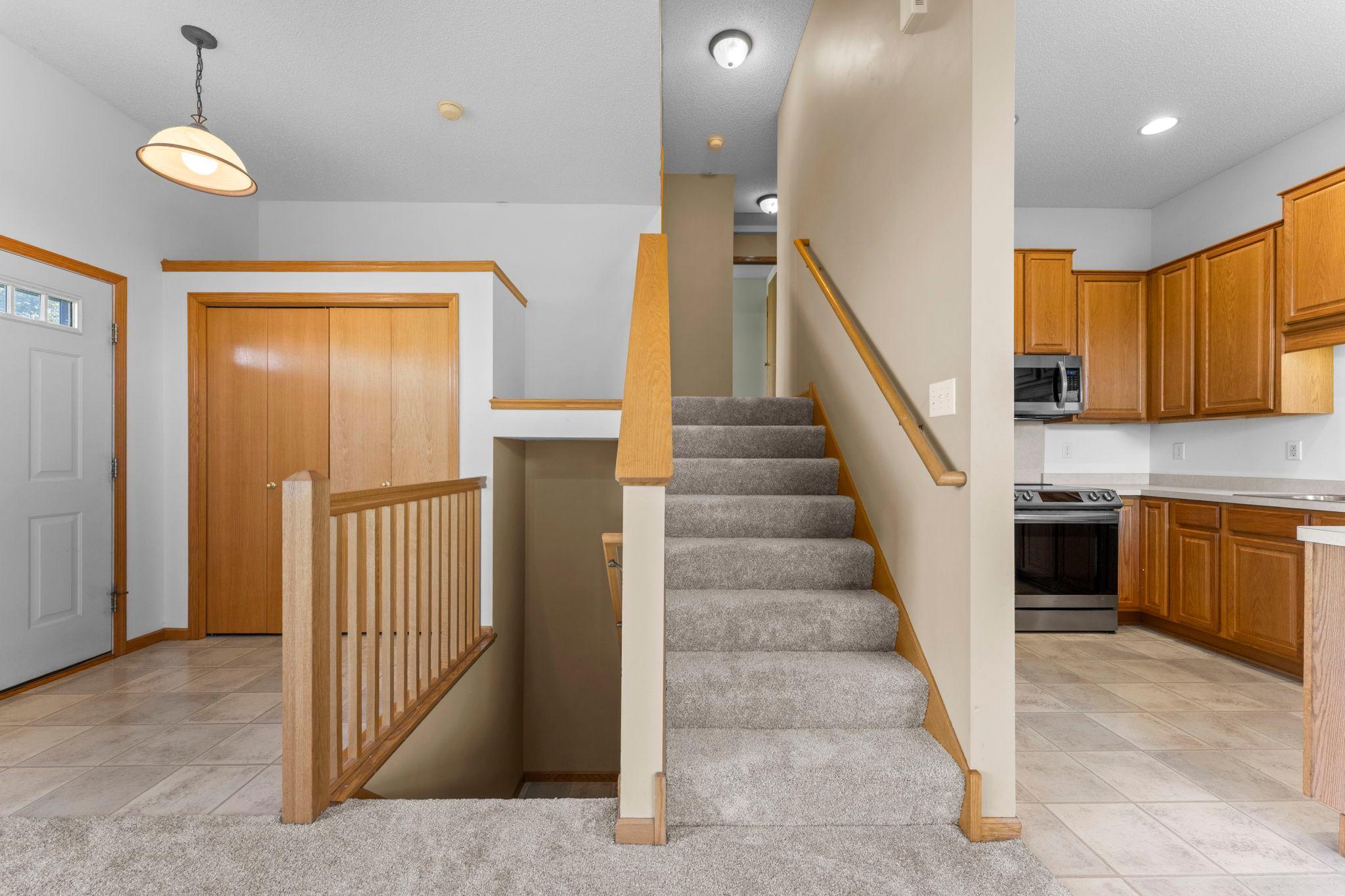 View of Residential at 20676 Hampshire Way, Lakeville MN 55044, Lakeville (27 of 51) - Mike Wilen | Minnesota Team Real Estate