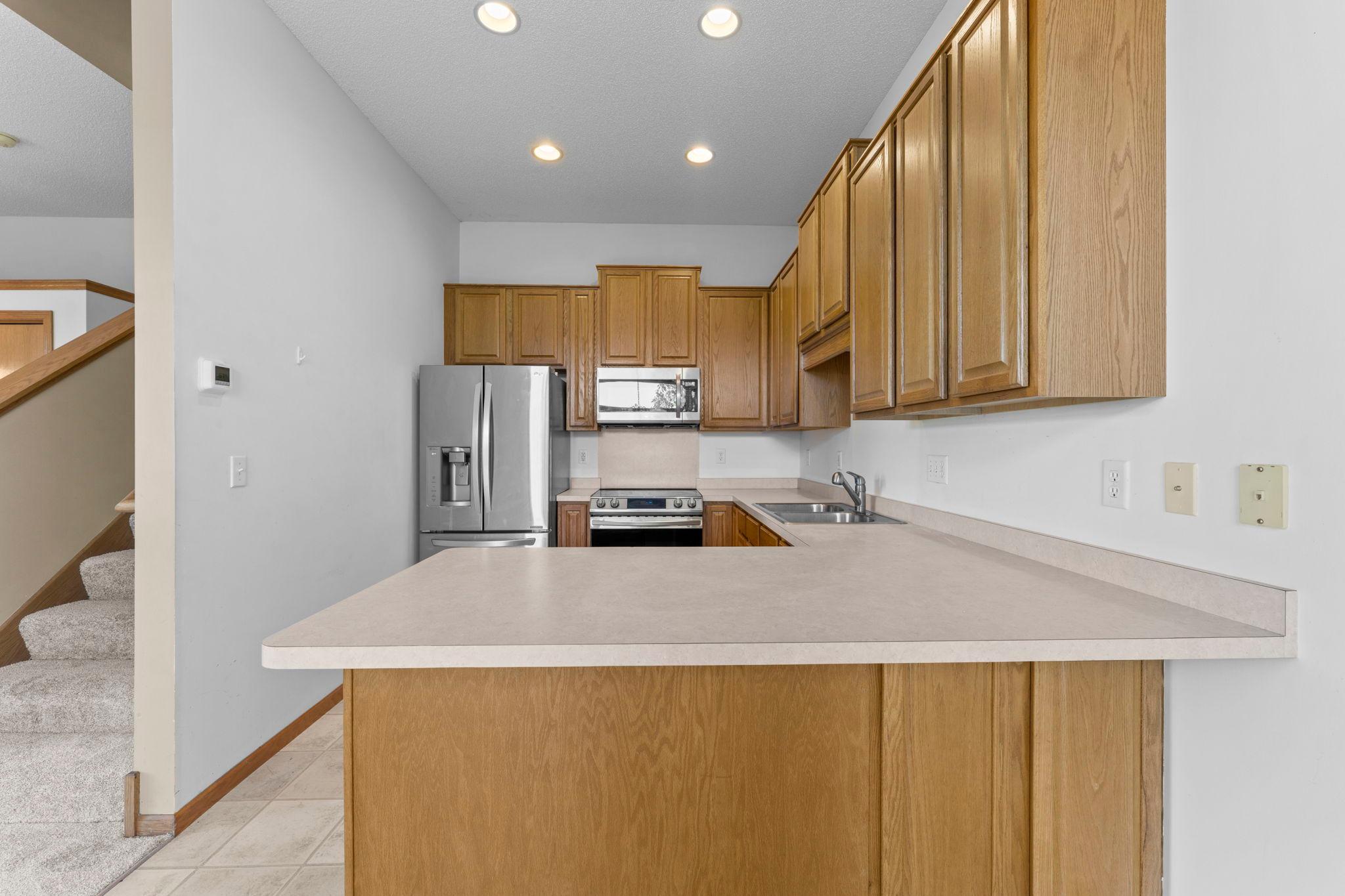 View of Residential at 20676 Hampshire Way, Lakeville MN 55044, Lakeville (26 of 51) - Mike Wilen | Minnesota Team Real Estate