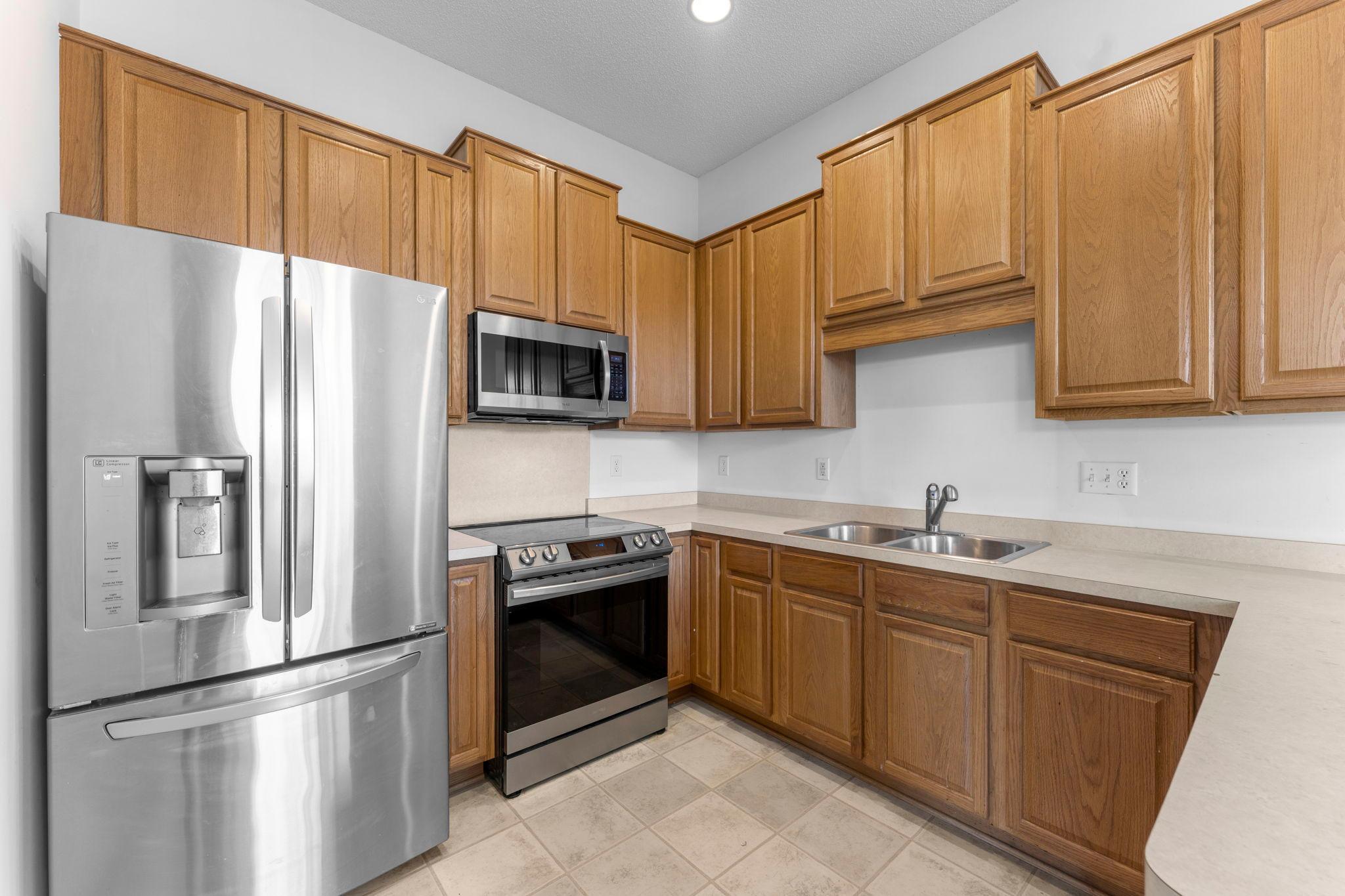 View of Residential at 20676 Hampshire Way, Lakeville MN 55044, Lakeville (23 of 51) - Mike Wilen | Minnesota Team Real Estate