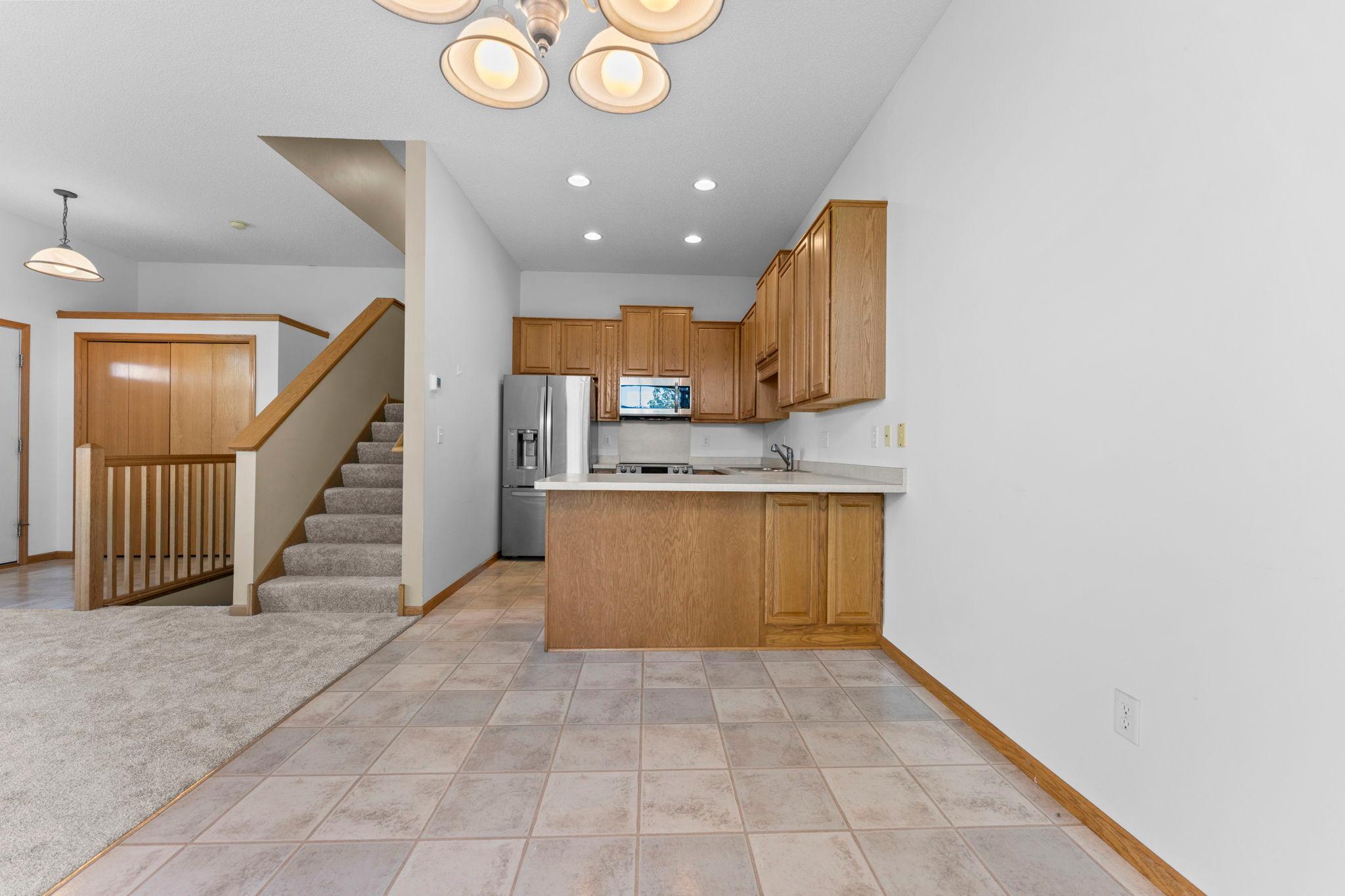 View of Residential at 20676 Hampshire Way, Lakeville MN 55044, Lakeville (18 of 51) - Mike Wilen | Minnesota Team Real Estate
