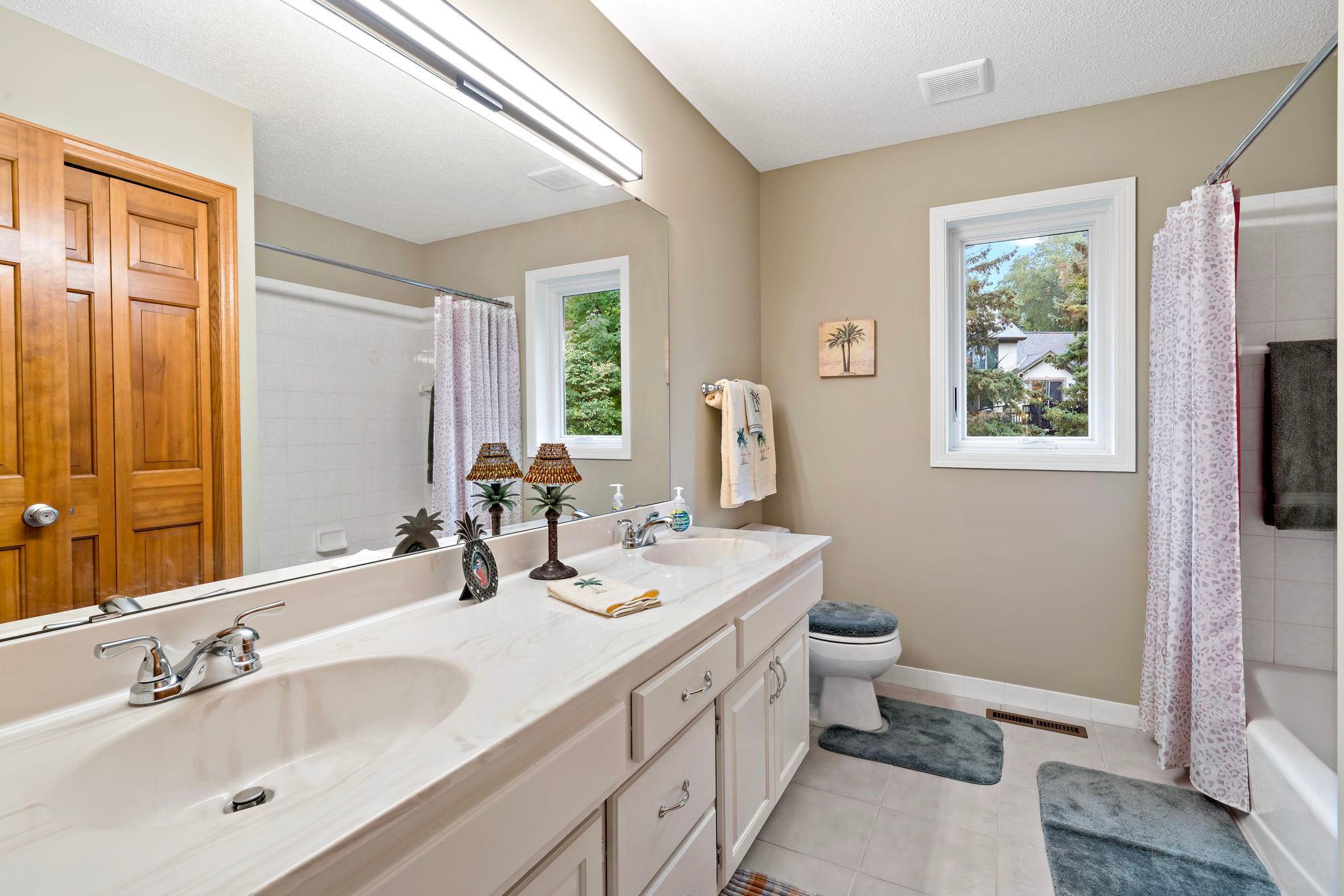 View of Residential at 3402 Fairfax Lane, Woodbury MN 55129, Woodbury (43 of 53) - Mike Wilen | Minnesota Team Real Estate