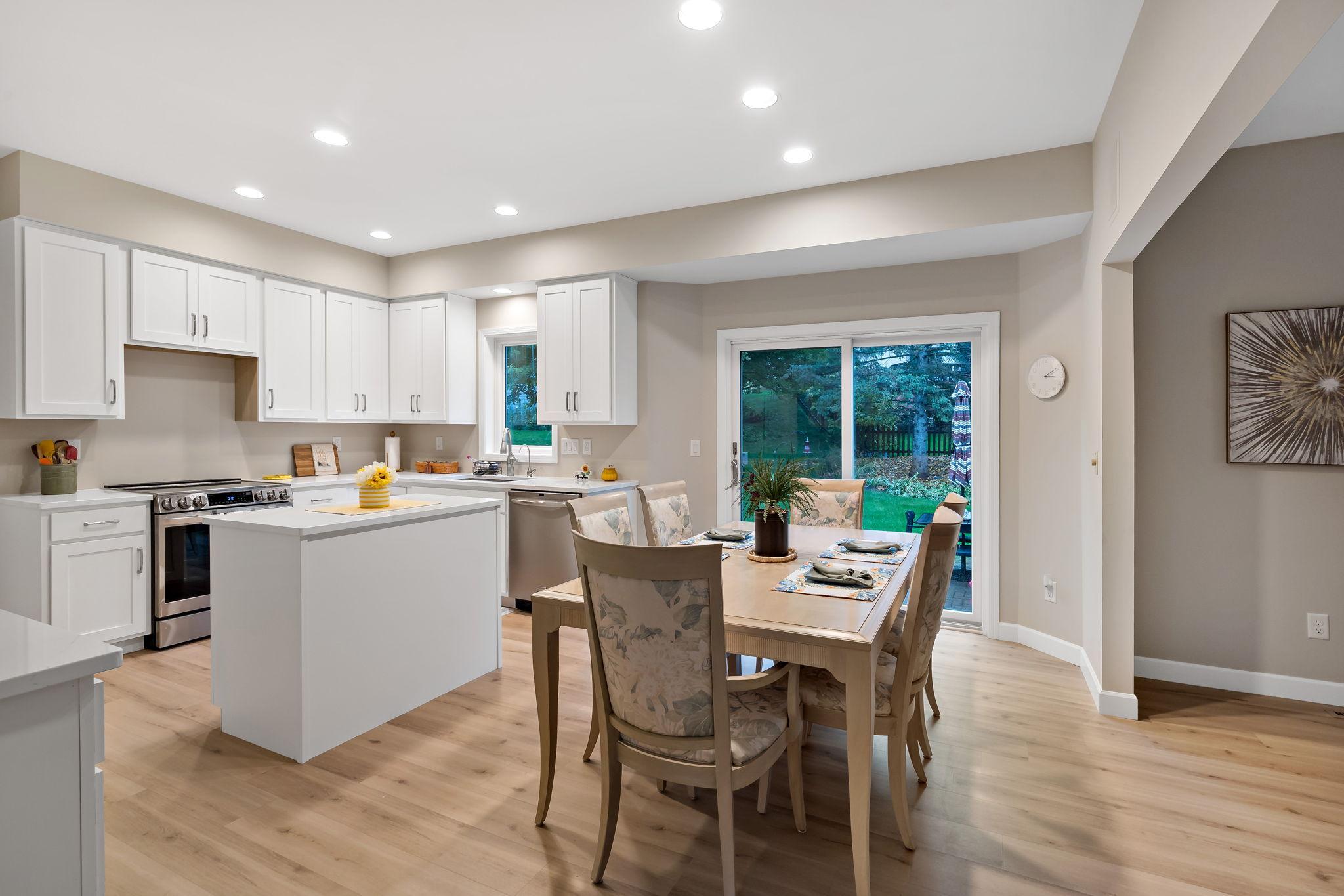 View of Residential at 3402 Fairfax Lane, Woodbury MN 55129, Woodbury (23 of 53) - Mike Wilen | Minnesota Team Real Estate