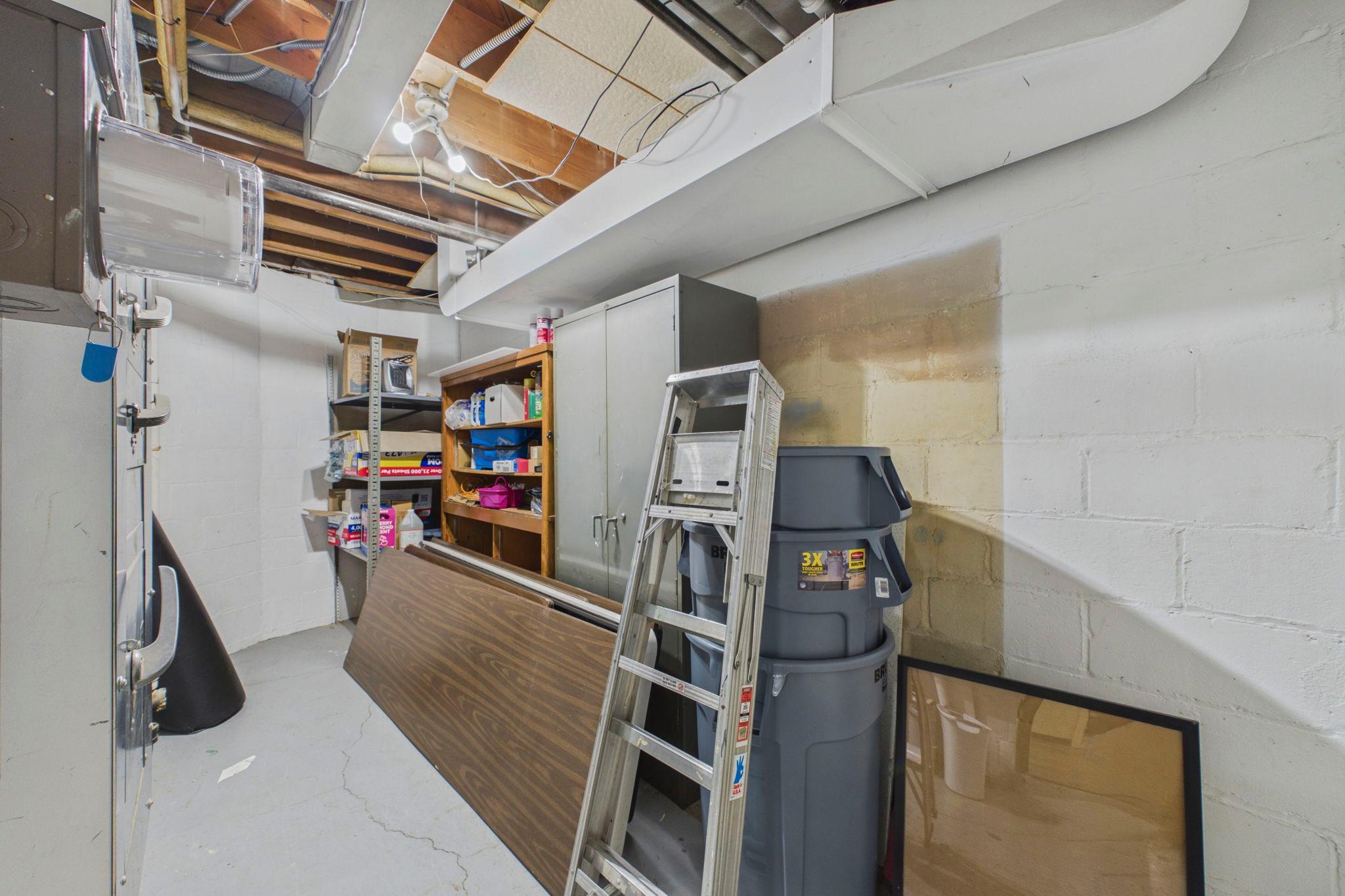 View of Commercial Sale at 3800 Russell Avenue, Minneapolis MN 55412, Minneapolis (48 of 60) - Mike Wilen | Minnesota Team Real Estate