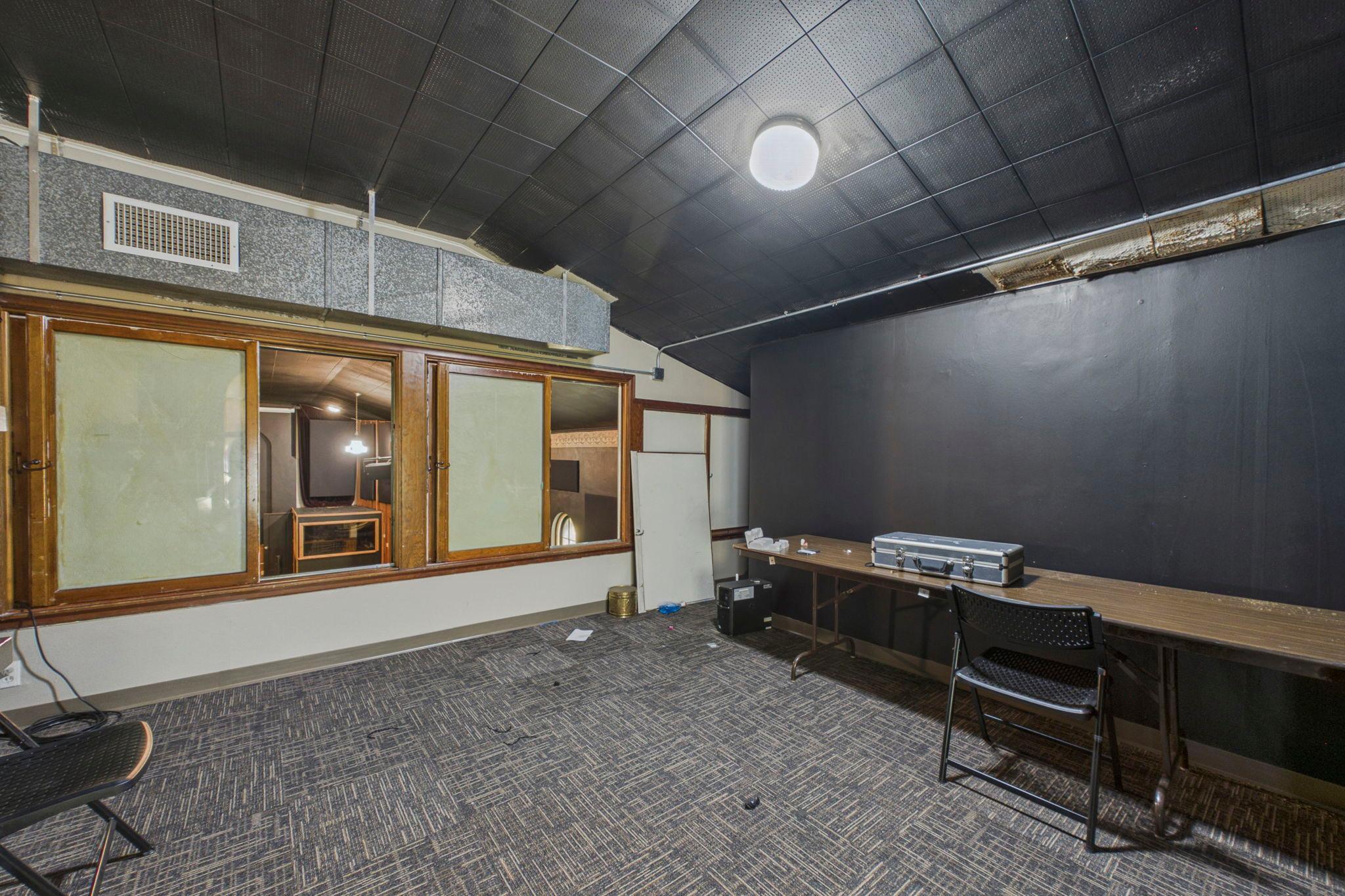 View of Commercial Sale at 3800 Russell Avenue, Minneapolis MN 55412, Minneapolis (36 of 60) - Mike Wilen | Minnesota Team Real Estate