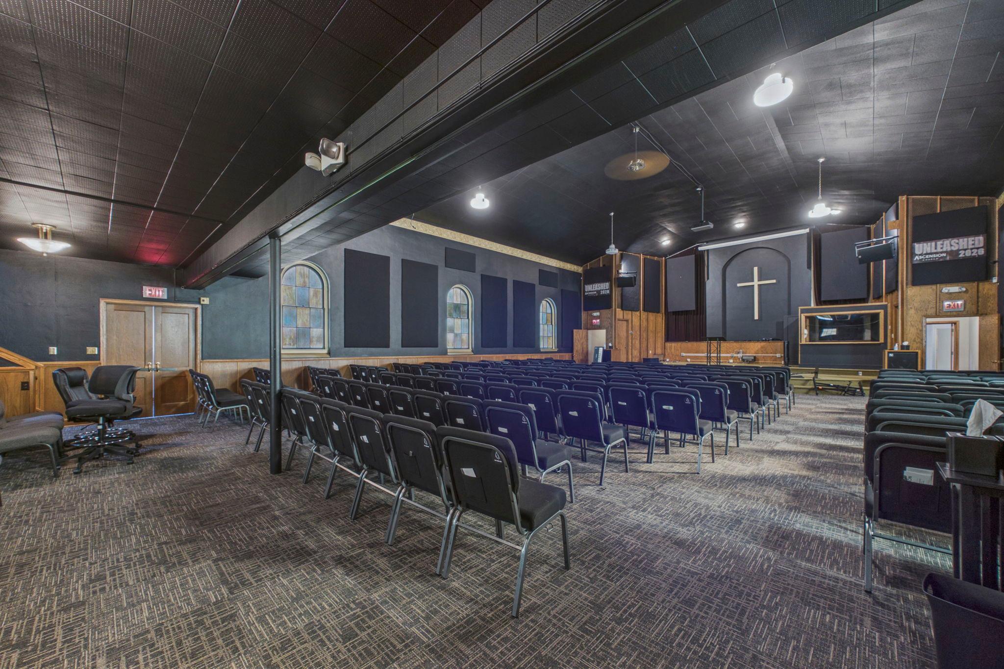 View of Commercial Sale at 3800 Russell Avenue, Minneapolis MN 55412, Minneapolis (31 of 60) - Mike Wilen | Minnesota Team Real Estate