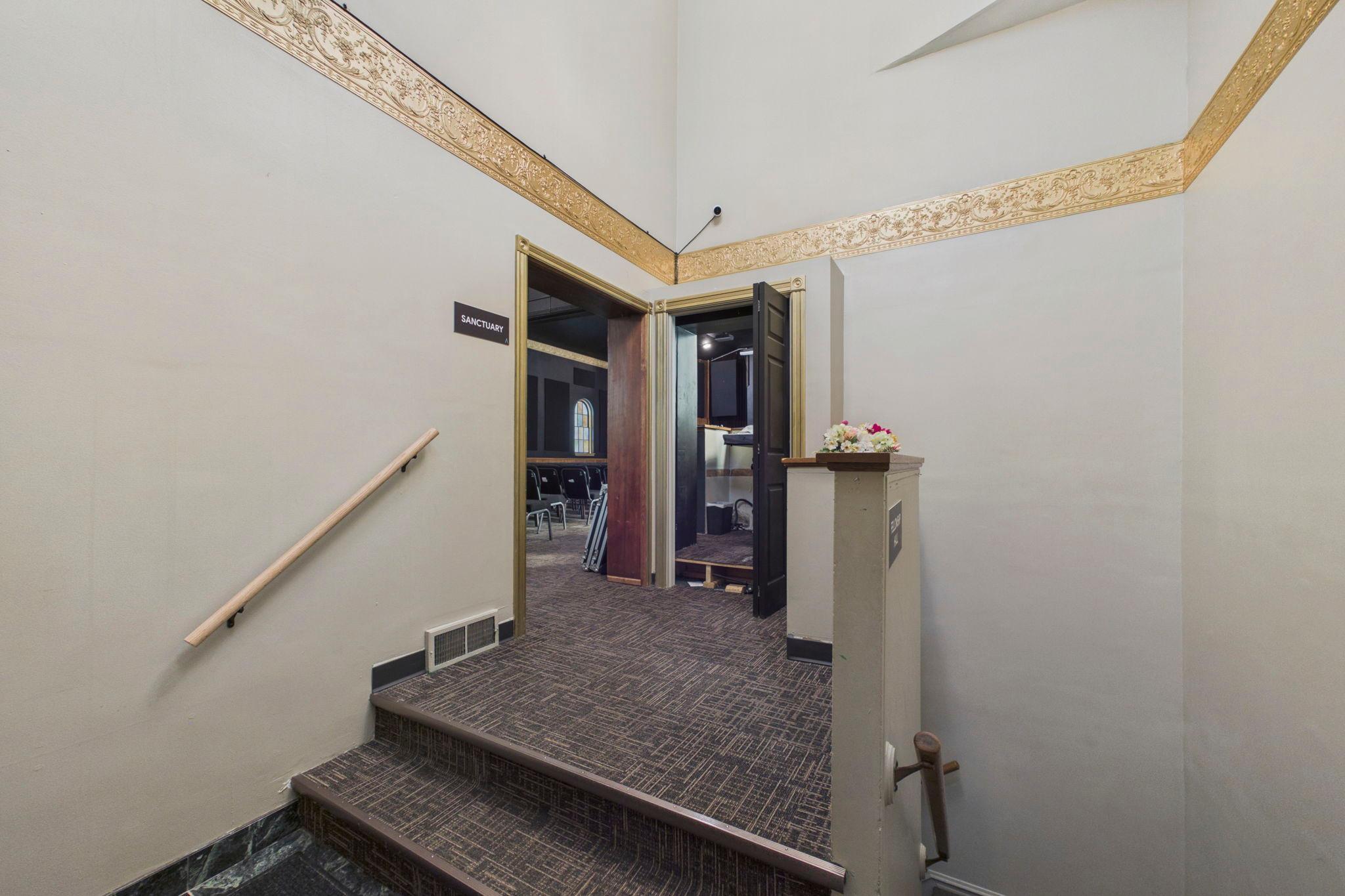 View of Commercial Sale at 3800 Russell Avenue, Minneapolis MN 55412, Minneapolis (39 of 60) - Mike Wilen | Minnesota Team Real Estate