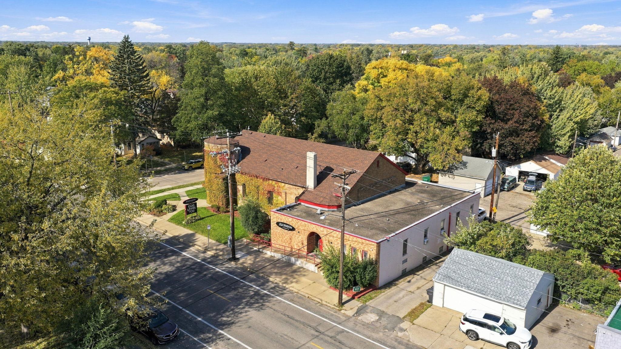 View of Commercial Sale at 3800 Russell Avenue, Minneapolis MN 55412, Minneapolis (5 of 60) - Mike Wilen | Minnesota Team Real Estate
